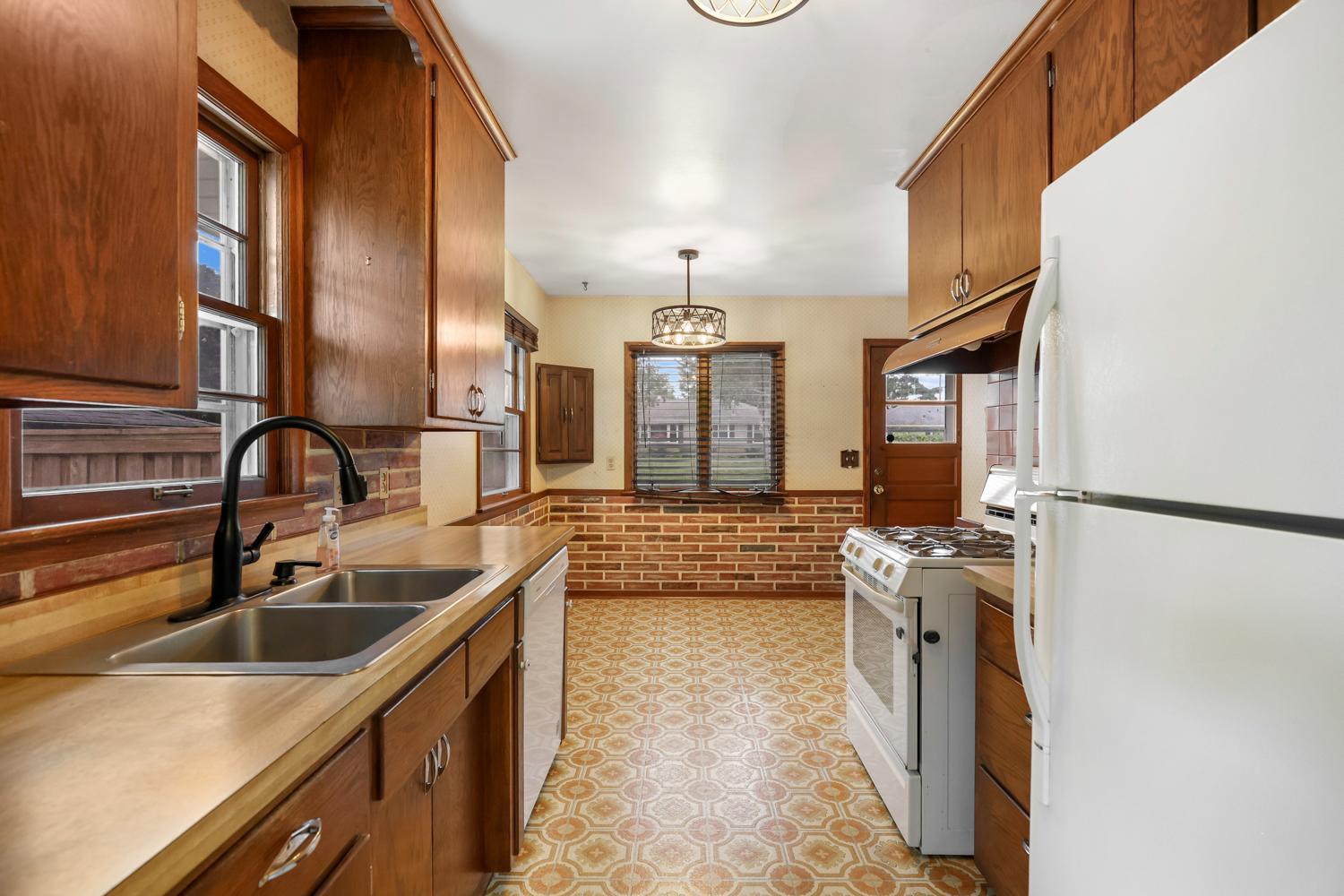 View of Residential at 9141 Oliver Avenue, Bloomington MN 55431, Bloomington (23 of 37) - Mike Wilen | Minnesota Team Real Estate