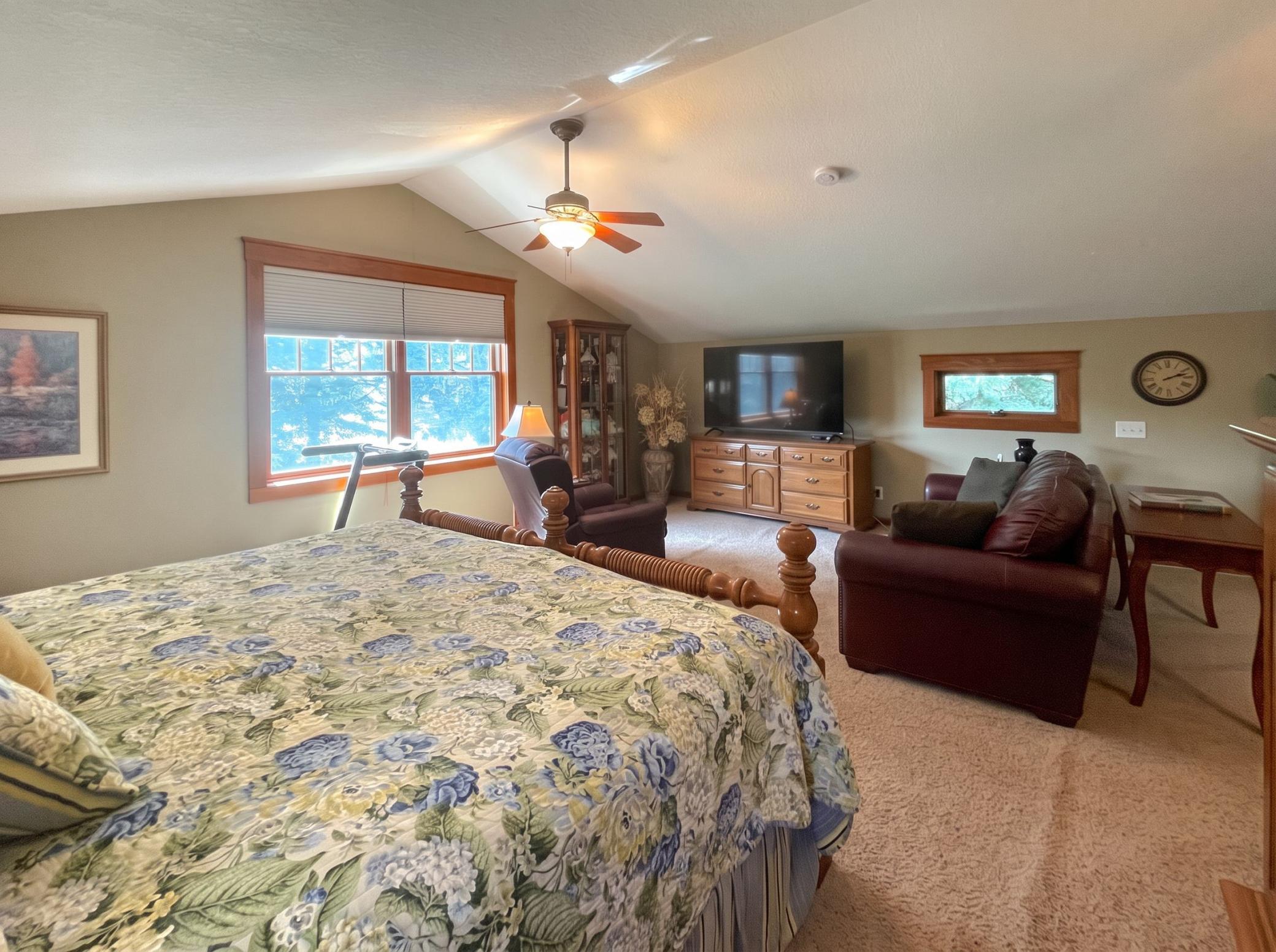 View of Residential at 9962 91st Street, Annandale MN 55302, Annandale (88 of 102) - Mike Wilen | Minnesota Team Real Estate