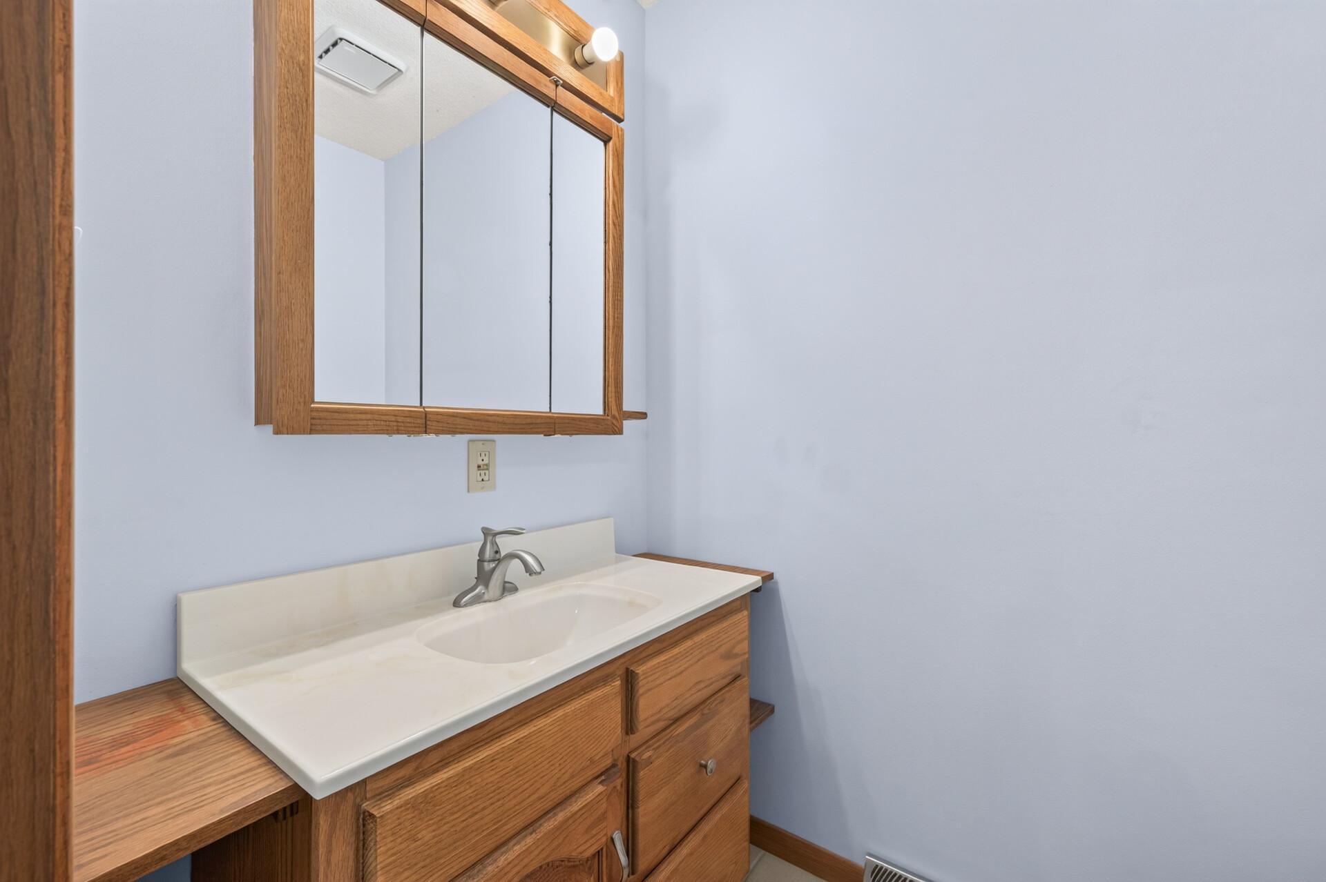 View of Residential at 7712 Riverdale Drive, Brooklyn Park MN 55444, Brooklyn Park (20 of 59) - Mike Wilen | Minnesota Team Real Estate
