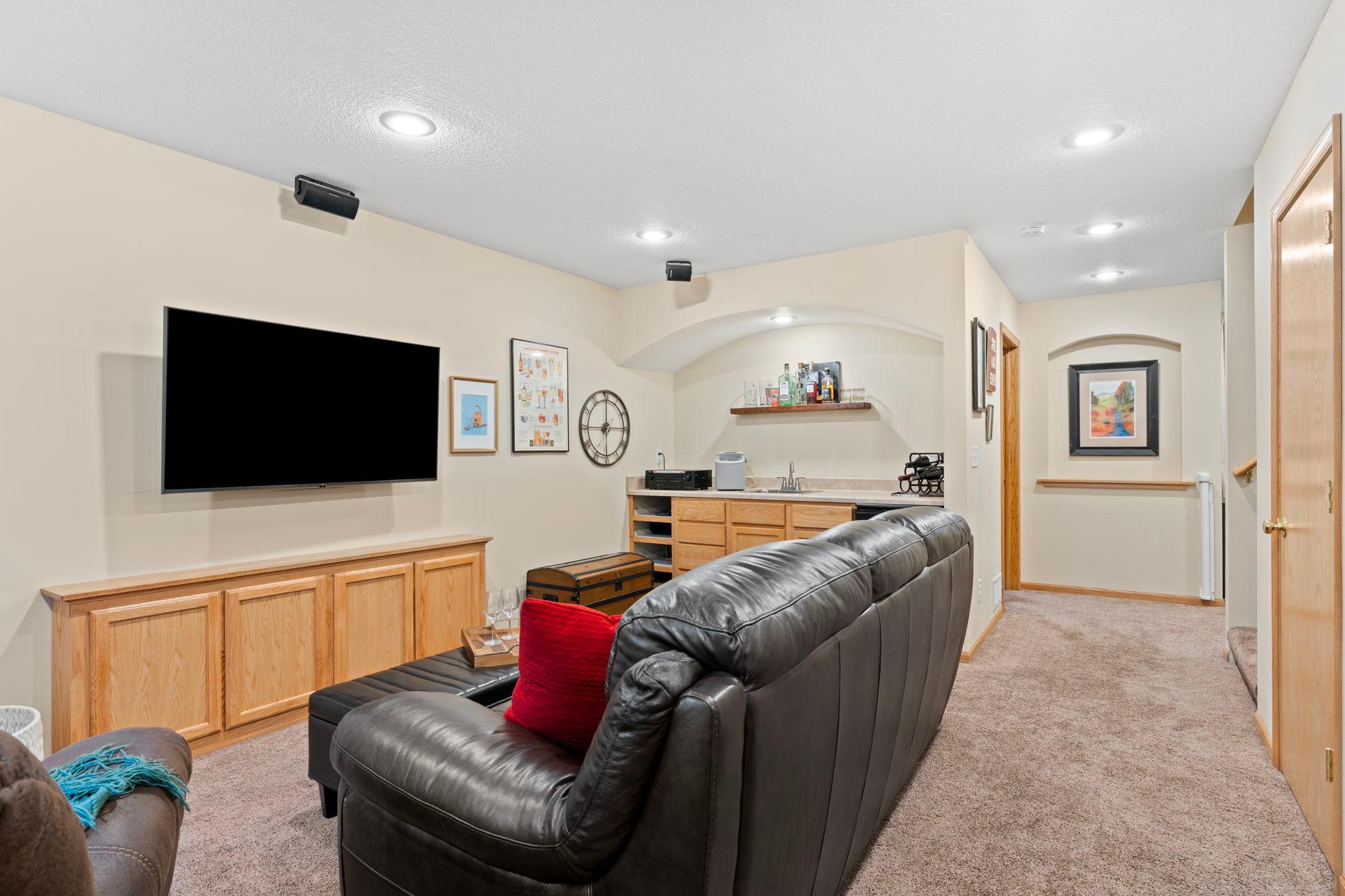 View of Residential at 615 1st Avenue, Osseo MN 55369, Osseo (22 of 43) - Mike Wilen | Minnesota Team Real Estate
