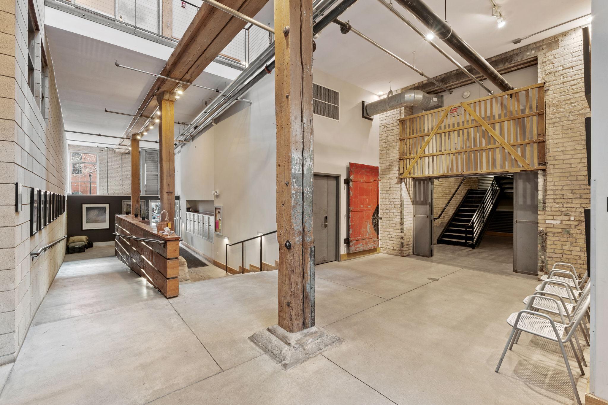 View of Residential at 801 Washington Avenue #121, Minneapolis MN 55401, Minneapolis (3 of 54) - Mike Wilen | Minnesota Team Real Estate