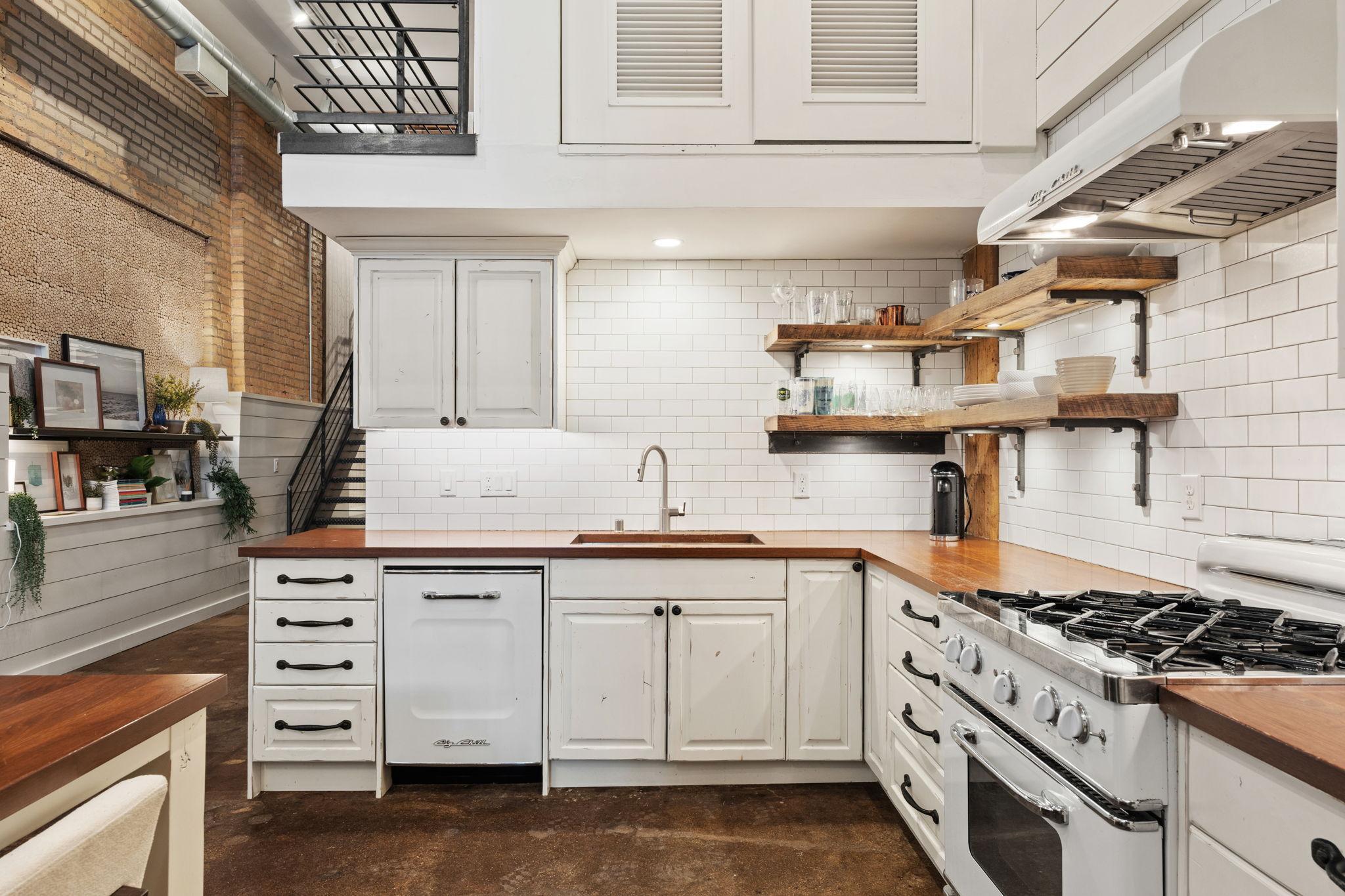 View of Residential at 801 Washington Avenue #121, Minneapolis MN 55401, Minneapolis (23 of 54) - Mike Wilen | Minnesota Team Real Estate