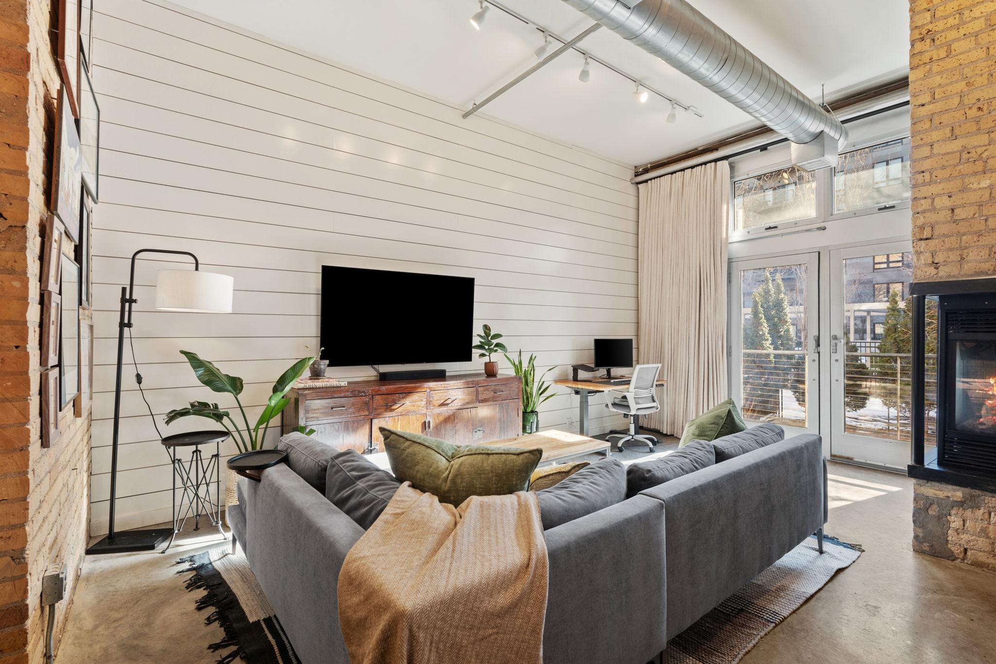 View of Residential at 801 Washington Avenue #121, Minneapolis MN 55401, Minneapolis (28 of 54) - Mike Wilen | Minnesota Team Real Estate