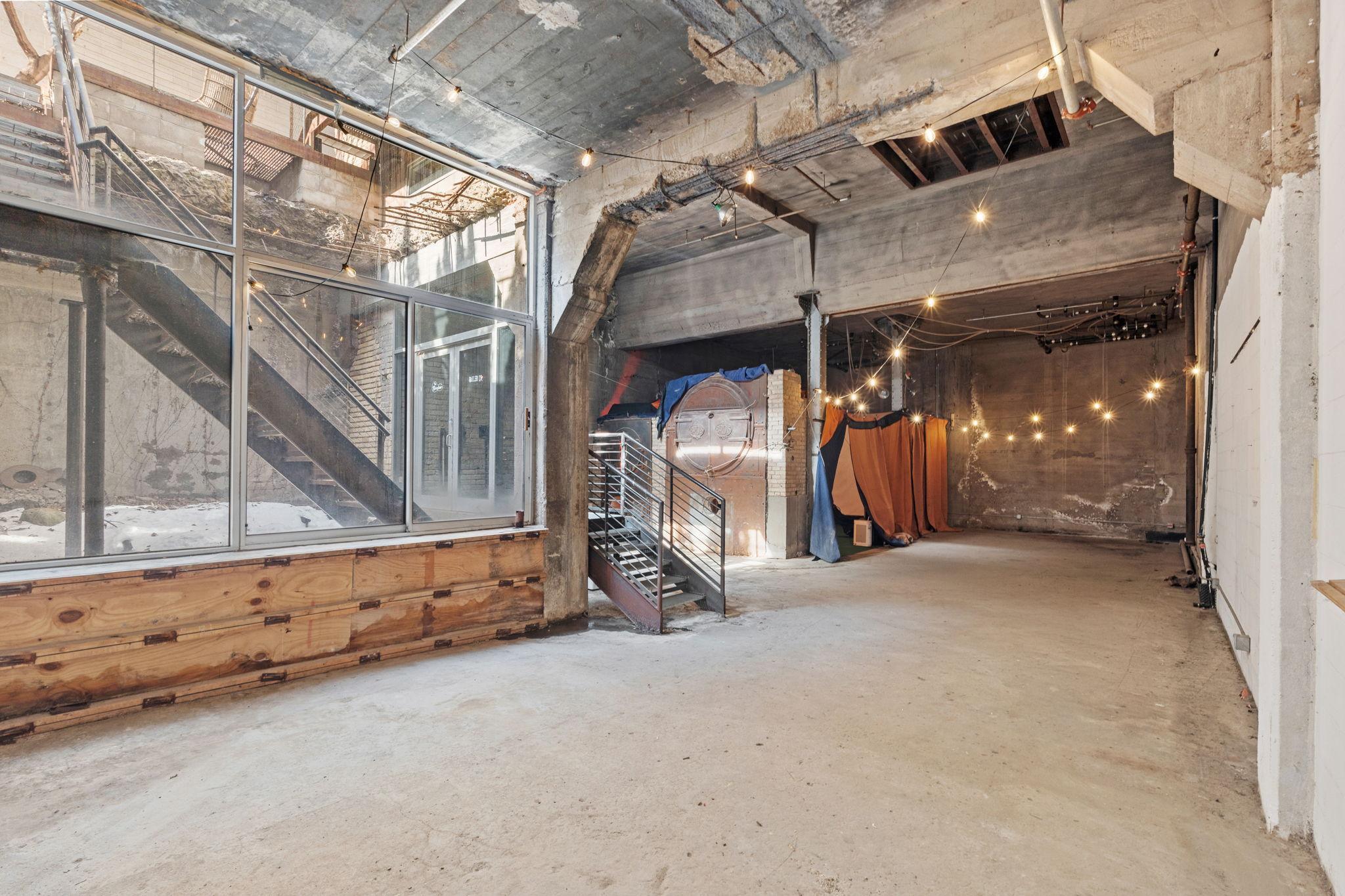 View of Residential at 801 Washington Avenue #121, Minneapolis MN 55401, Minneapolis (38 of 54) - Mike Wilen | Minnesota Team Real Estate