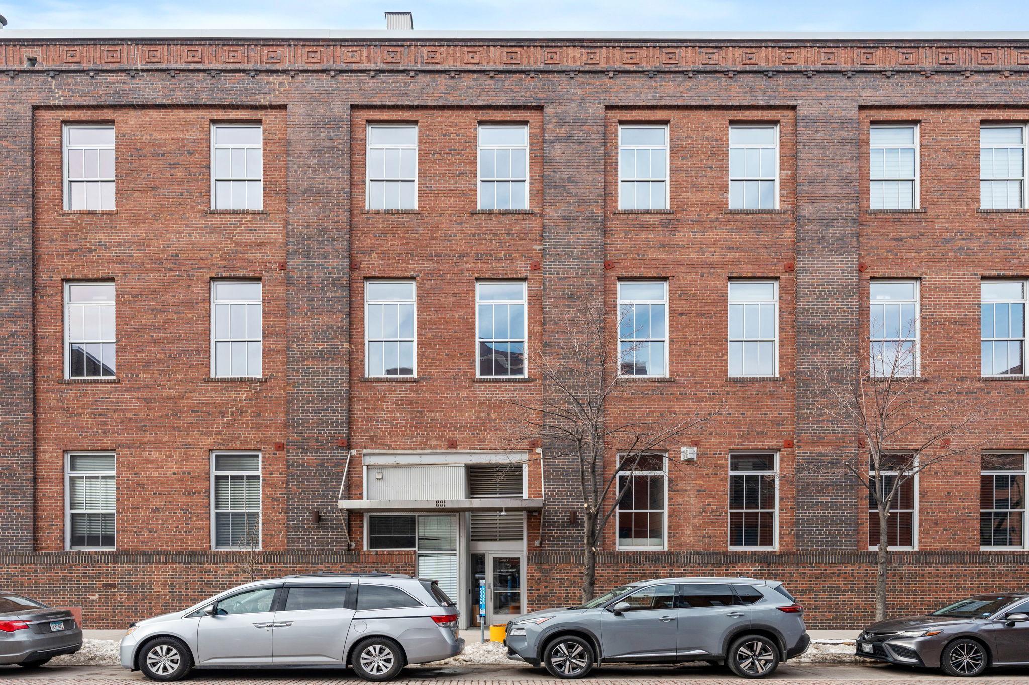 View of Residential at 801 Washington Avenue #121, Minneapolis MN 55401, Minneapolis (46 of 54) - Mike Wilen | Minnesota Team Real Estate