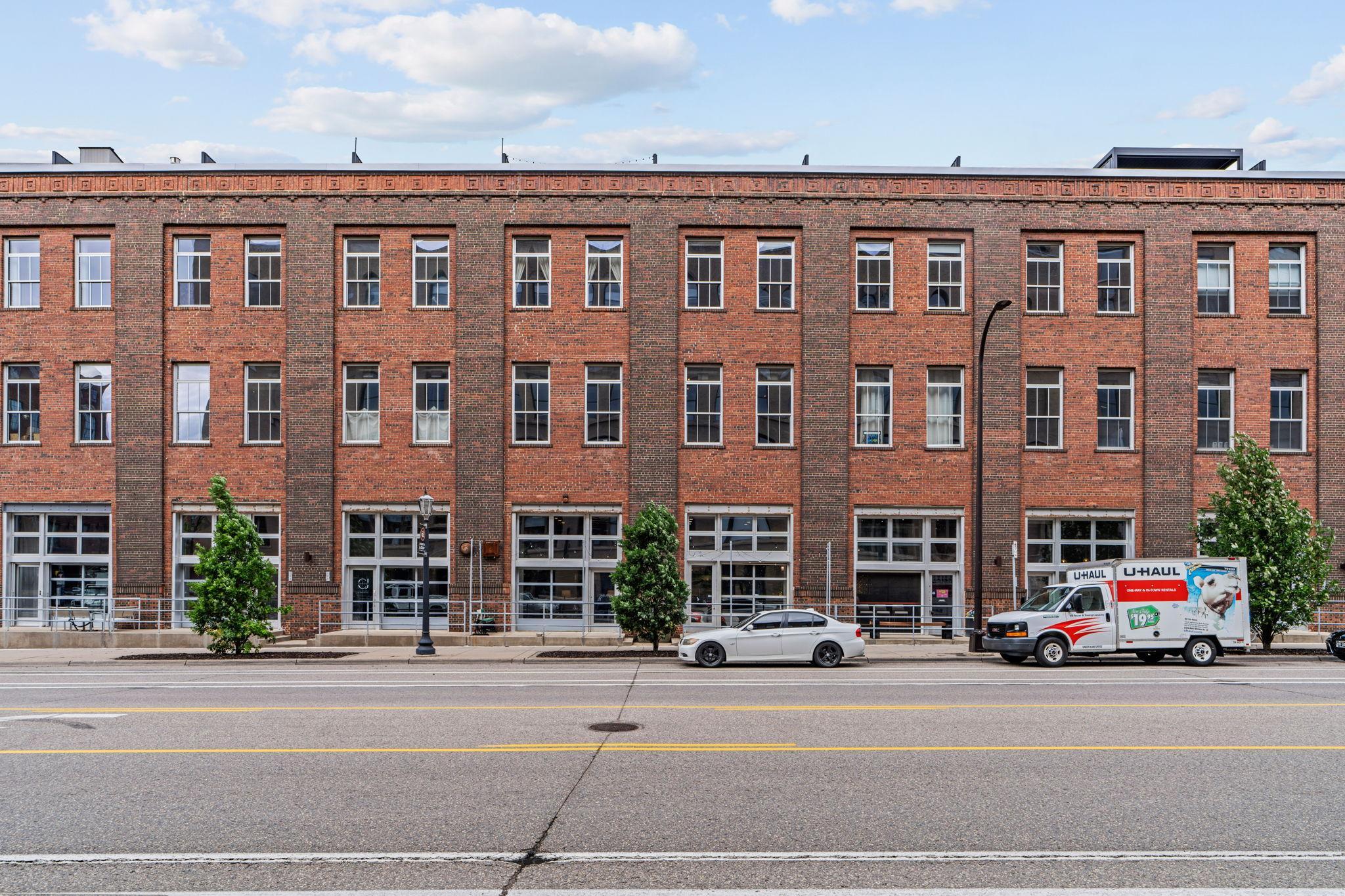 View of Residential at 801 Washington Avenue #121, Minneapolis MN 55401, Minneapolis (50 of 54) - Mike Wilen | Minnesota Team Real Estate