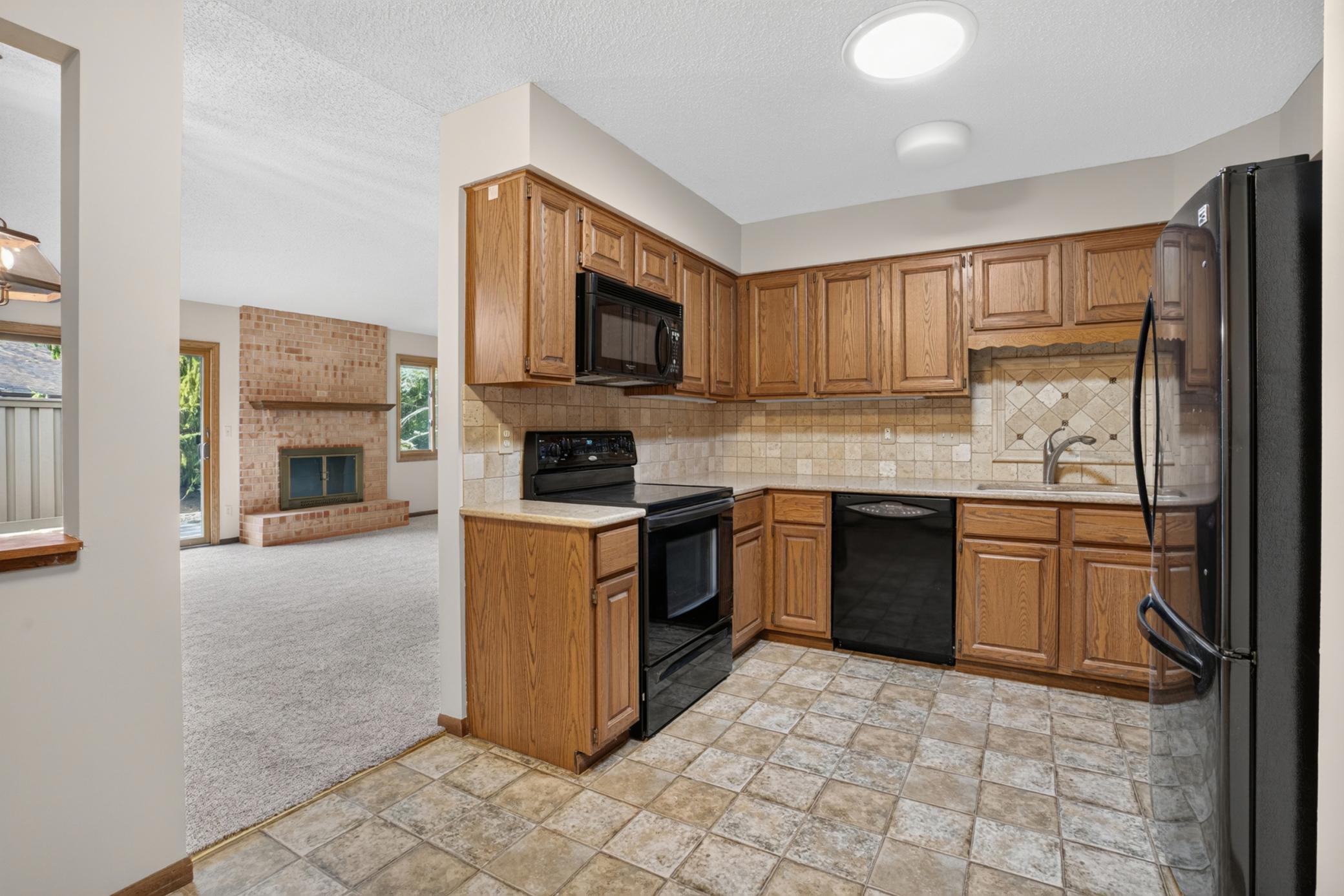 View of Residential at 7055 Robinwood Trail, Woodbury MN 55125, Woodbury (5 of 30) - Mike Wilen | Minnesota Team Real Estate