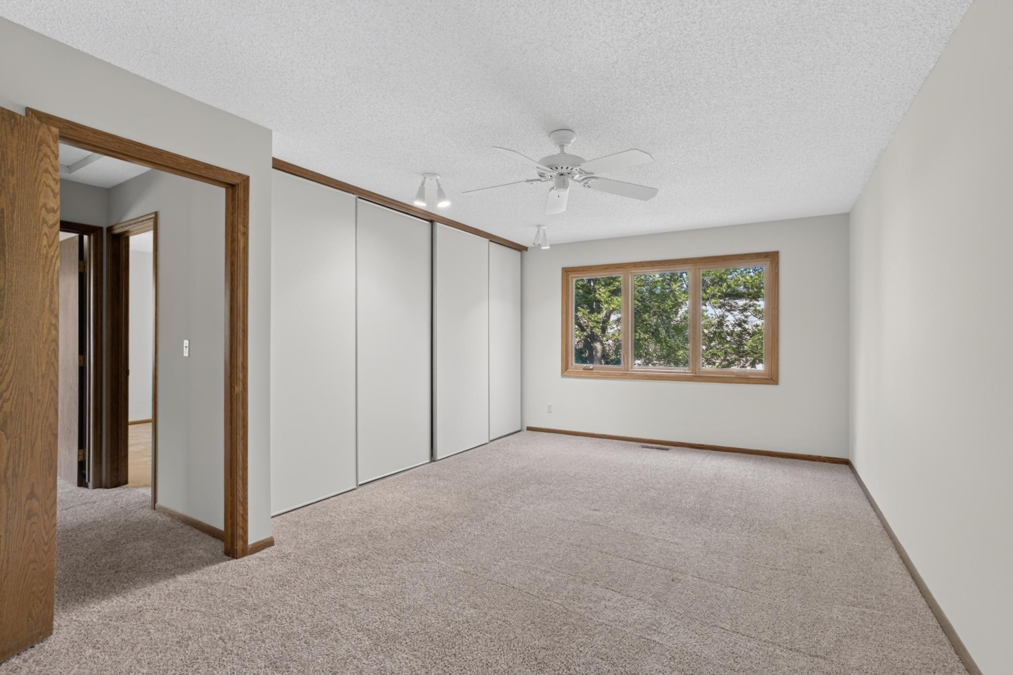 View of Residential at 7055 Robinwood Trail, Woodbury MN 55125, Woodbury (16 of 30) - Mike Wilen | Minnesota Team Real Estate