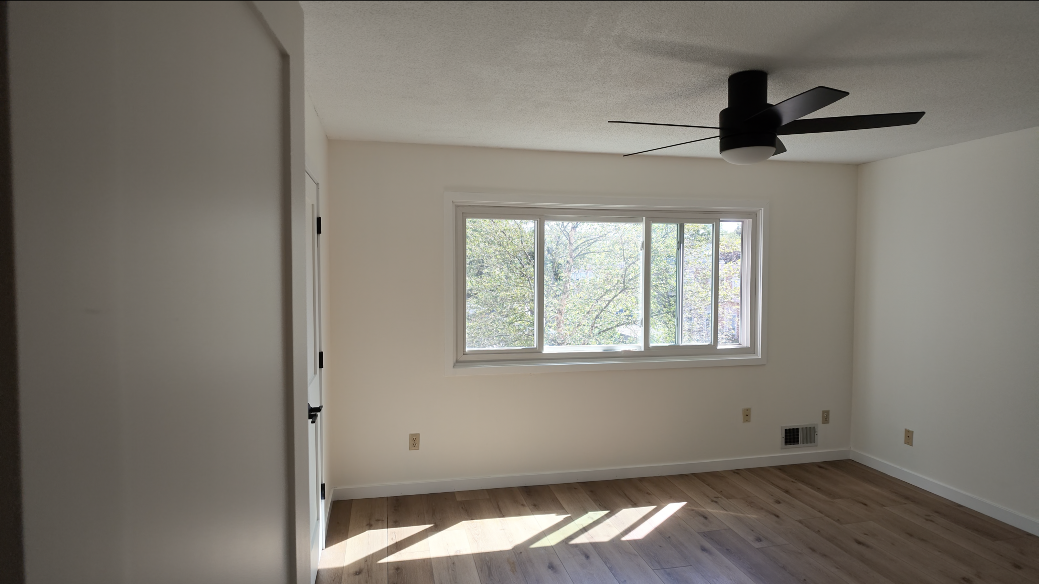 View of Residential at 7451 Franklin Avenue, Saint Louis Park MN 55426, Saint Louis Park (25 of 30) - Mike Wilen | Minnesota Team Real Estate