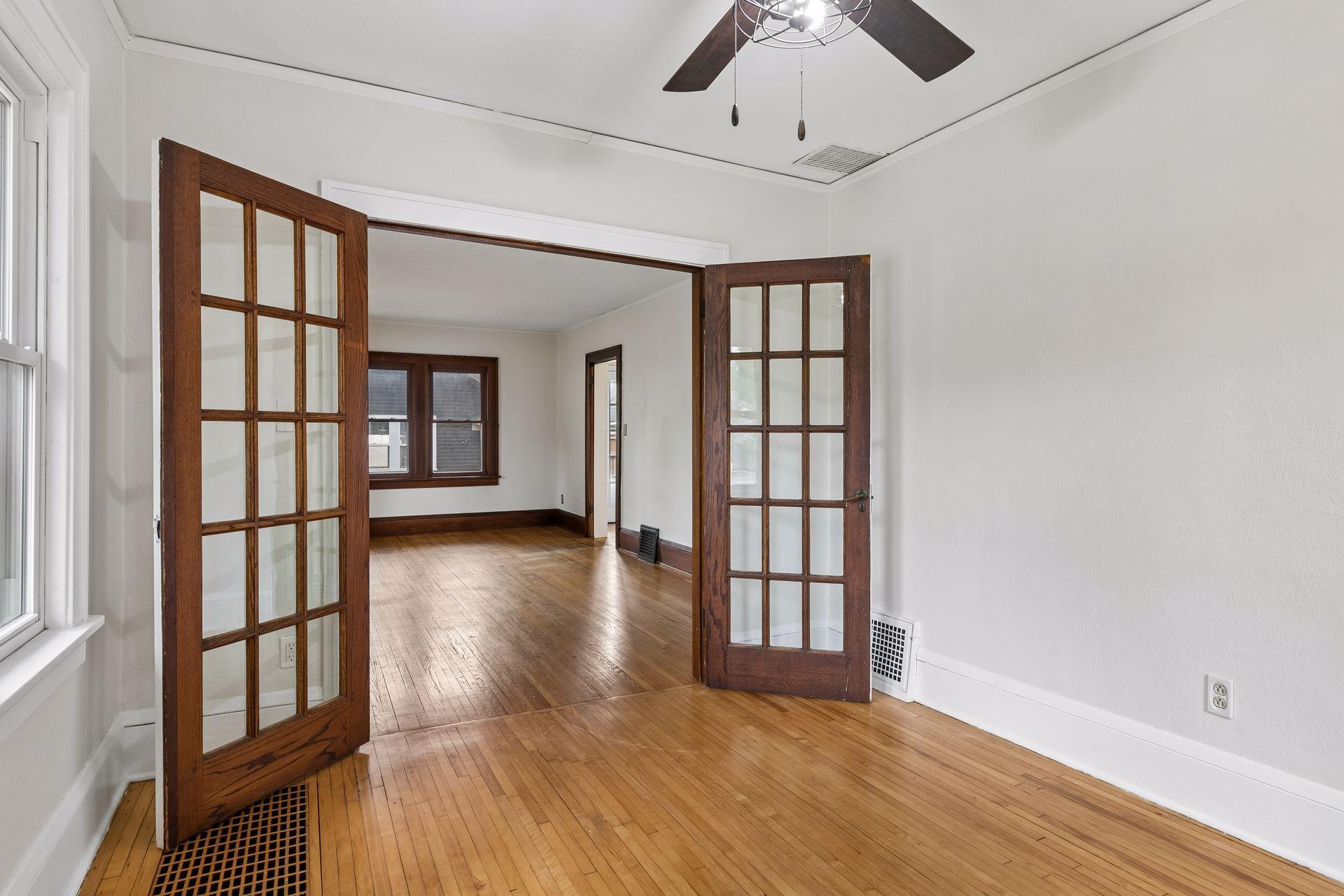 View of Residential at 358 Cretin Avenue, Saint Paul MN 55105, Saint Paul (11 of 33) - Mike Wilen | Minnesota Team Real Estate