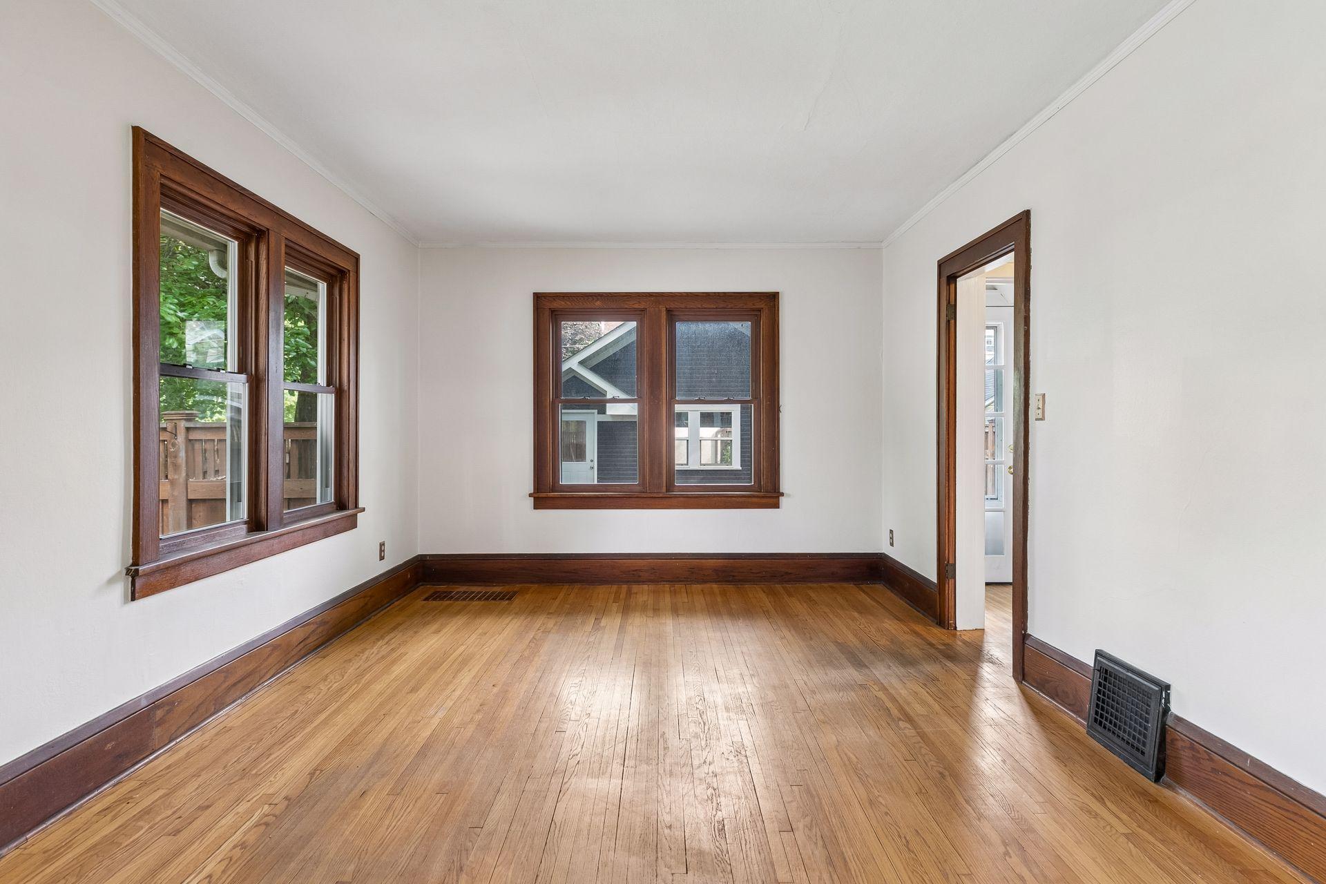 View of Residential at 358 Cretin Avenue, Saint Paul MN 55105, Saint Paul (6 of 33) - Mike Wilen | Minnesota Team Real Estate