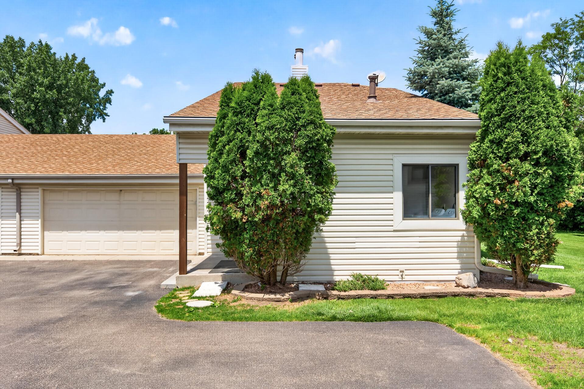 View of Residential at 5607 Pompano Drive, Minnetonka MN 55343, Minnetonka (27 of 39) - Mike Wilen | Minnesota Team Real Estate