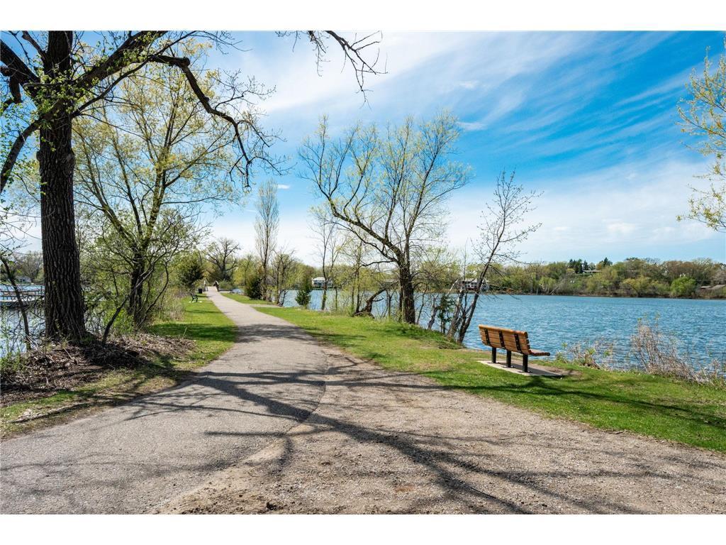 View of Residential at 5607 Pompano Drive, Minnetonka MN 55343, Minnetonka (35 of 39) - Mike Wilen | Minnesota Team Real Estate