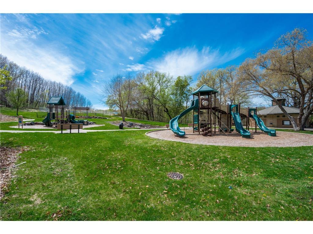 View of Residential at 5607 Pompano Drive, Minnetonka MN 55343, Minnetonka (37 of 39) - Mike Wilen | Minnesota Team Real Estate