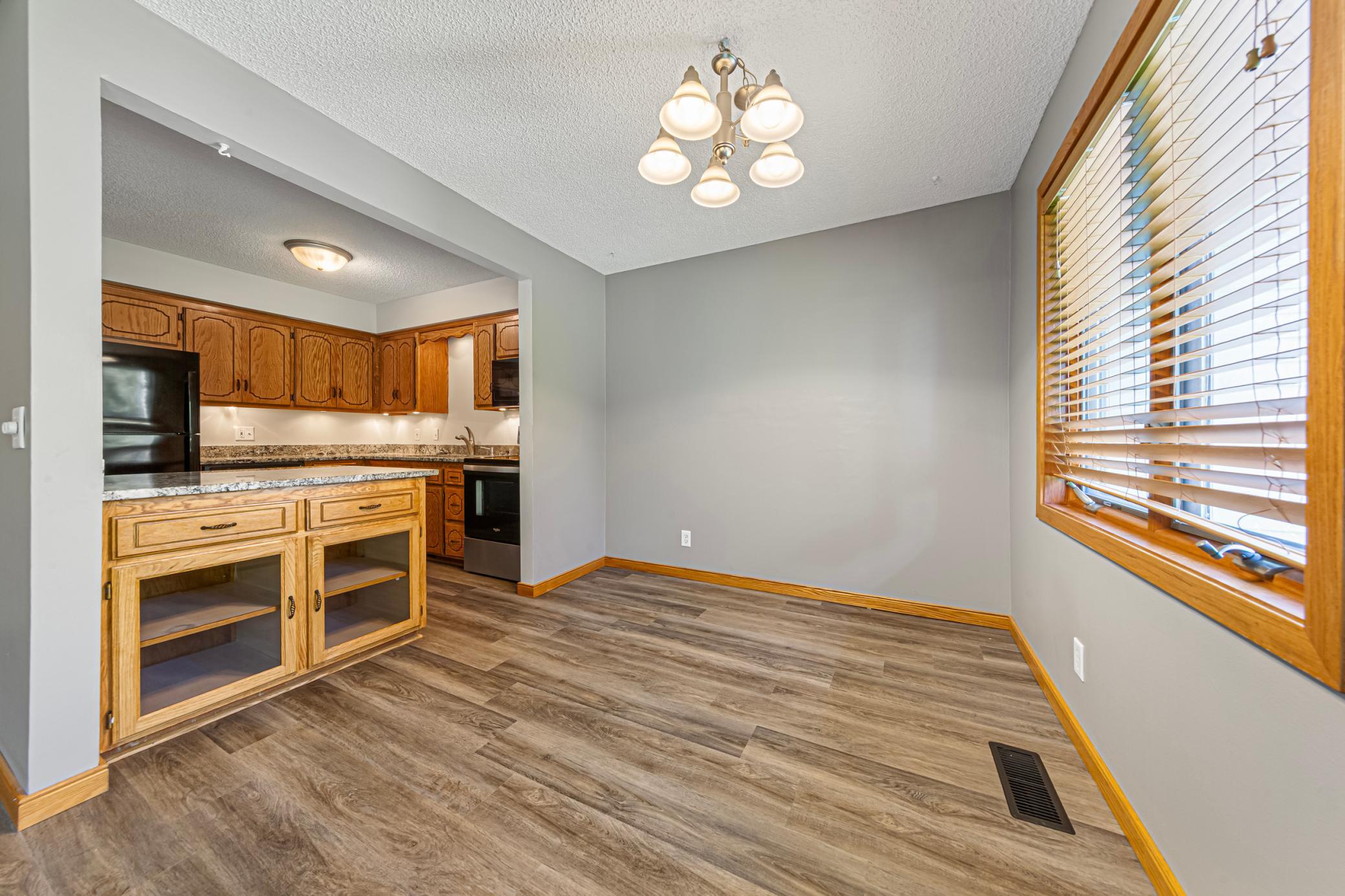 View of Residential at 7250 Hunters Run, Eden Prairie MN 55346, Eden Prairie (12 of 28) - Mike Wilen | Minnesota Team Real Estate