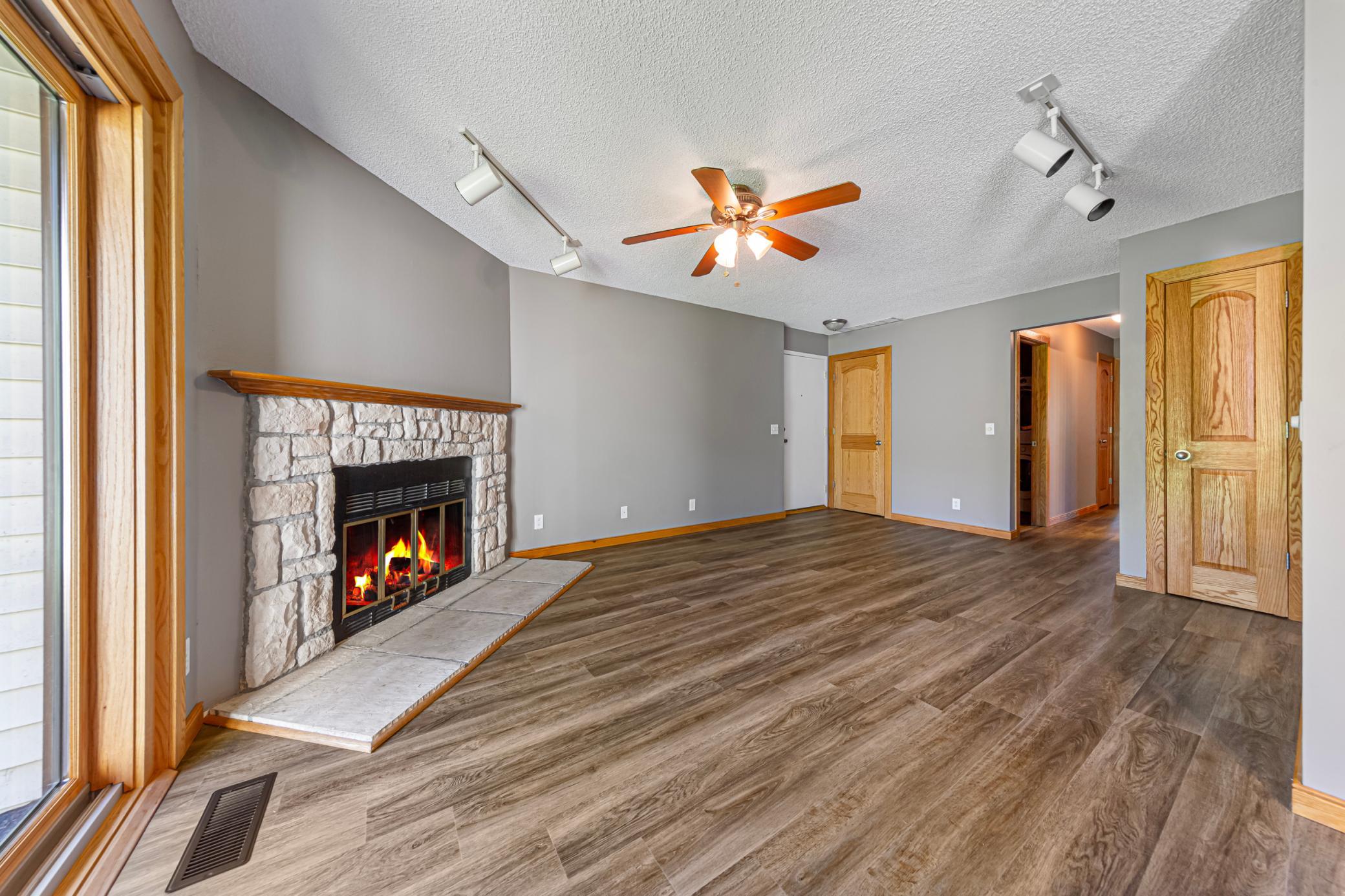 View of Residential at 7250 Hunters Run, Eden Prairie MN 55346, Eden Prairie (11 of 28) - Mike Wilen | Minnesota Team Real Estate