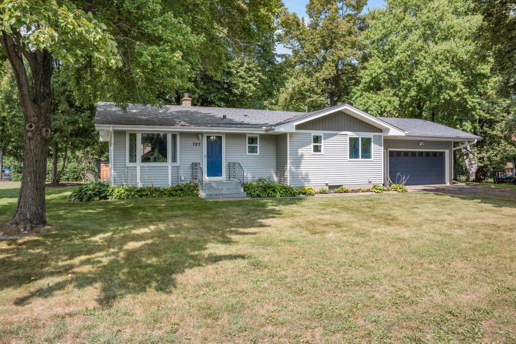 View of Residential at 727 Tanglewood Drive, Shoreview MN 55126, Shoreview (27 of 31) - Mike Wilen | Minnesota Team Real Estate