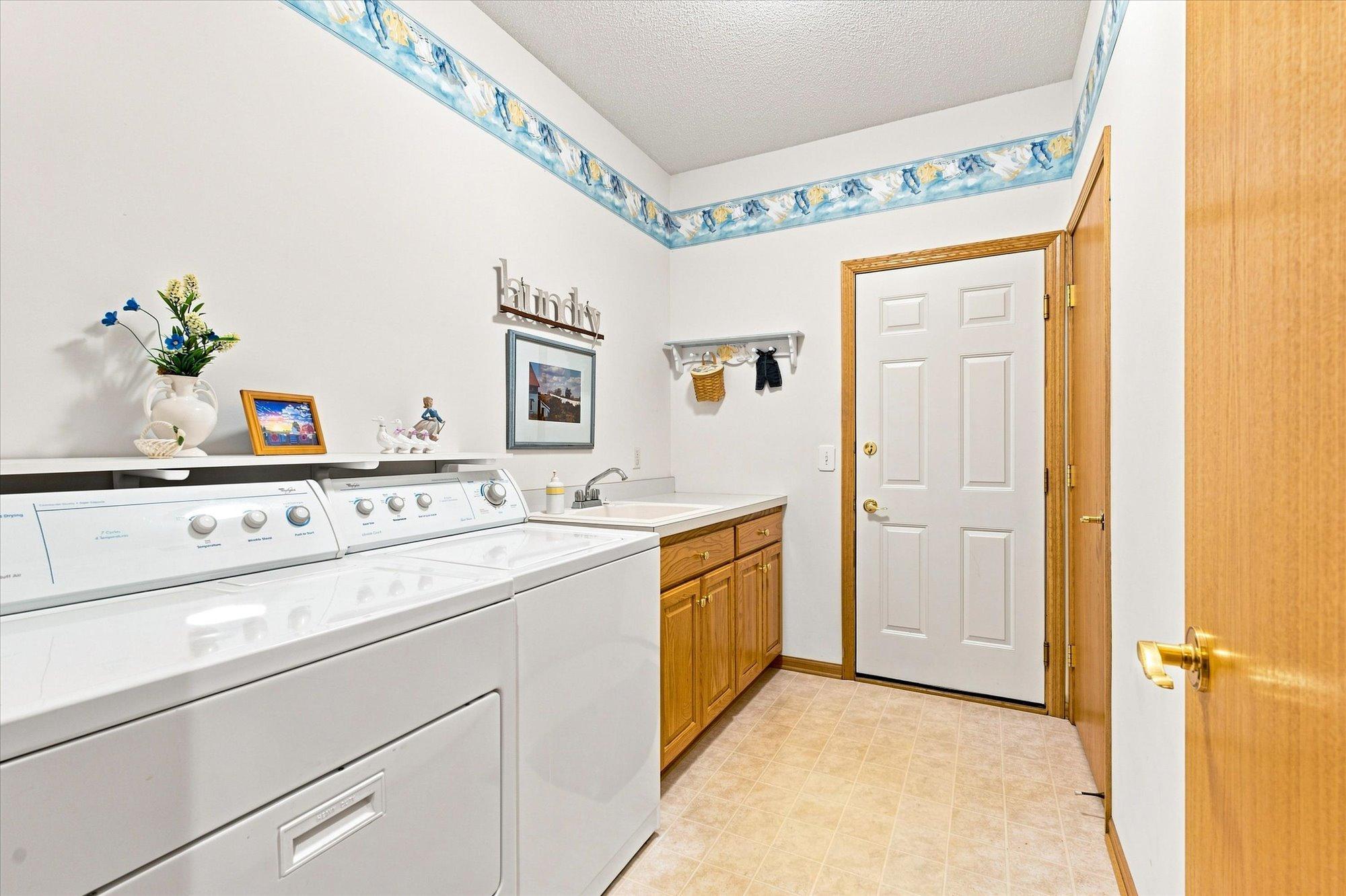 View of Residential at 2774 Boulder Drive, Burnsville MN 55337, Burnsville (34 of 70) - Mike Wilen | Minnesota Team Real Estate