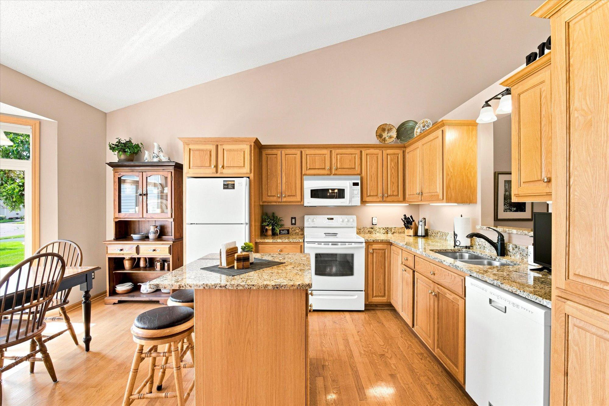 View of Residential at 2774 Boulder Drive, Burnsville MN 55337, Burnsville (15 of 70) - Mike Wilen | Minnesota Team Real Estate