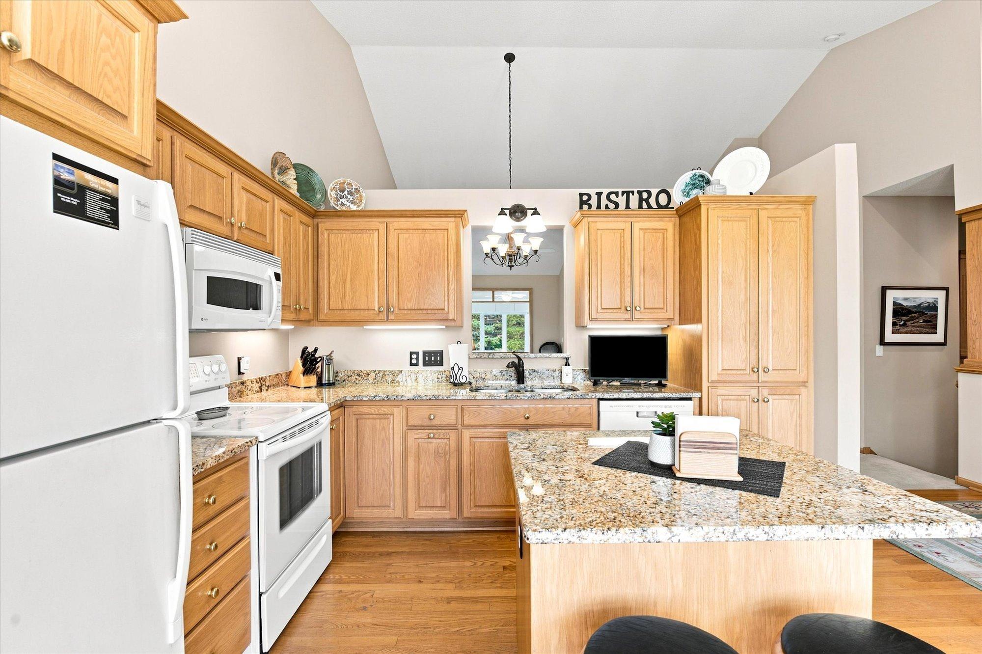 View of Residential at 2774 Boulder Drive, Burnsville MN 55337, Burnsville (12 of 70) - Mike Wilen | Minnesota Team Real Estate