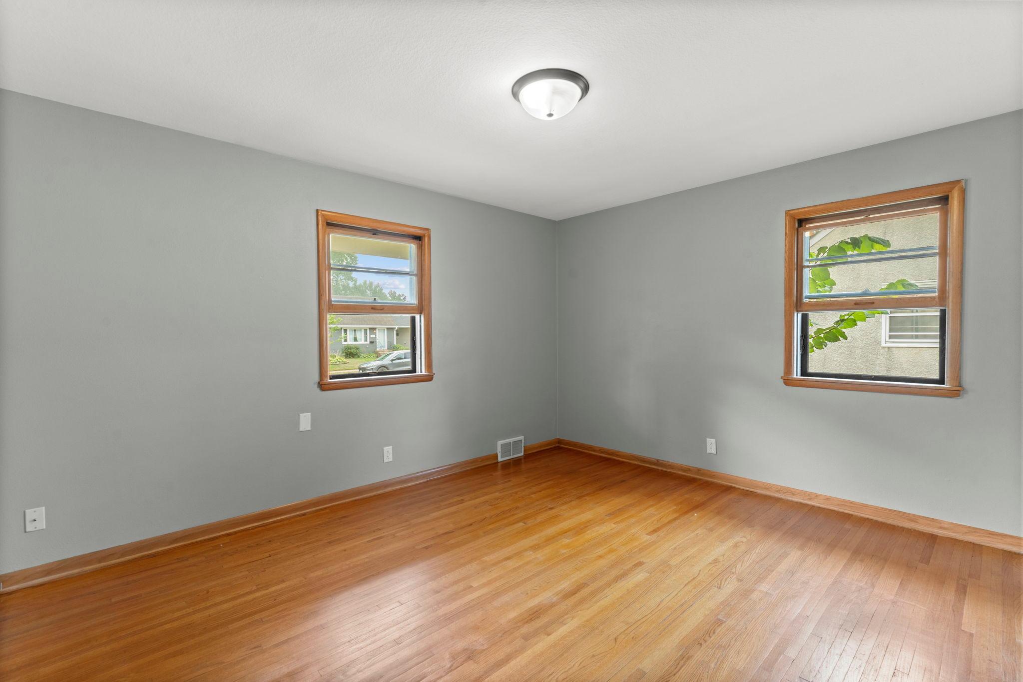 View of Residential at 238 Macarthur Street, South Saint Paul MN 55075, South Saint Paul (16 of 38) - Mike Wilen | Minnesota Team Real Estate