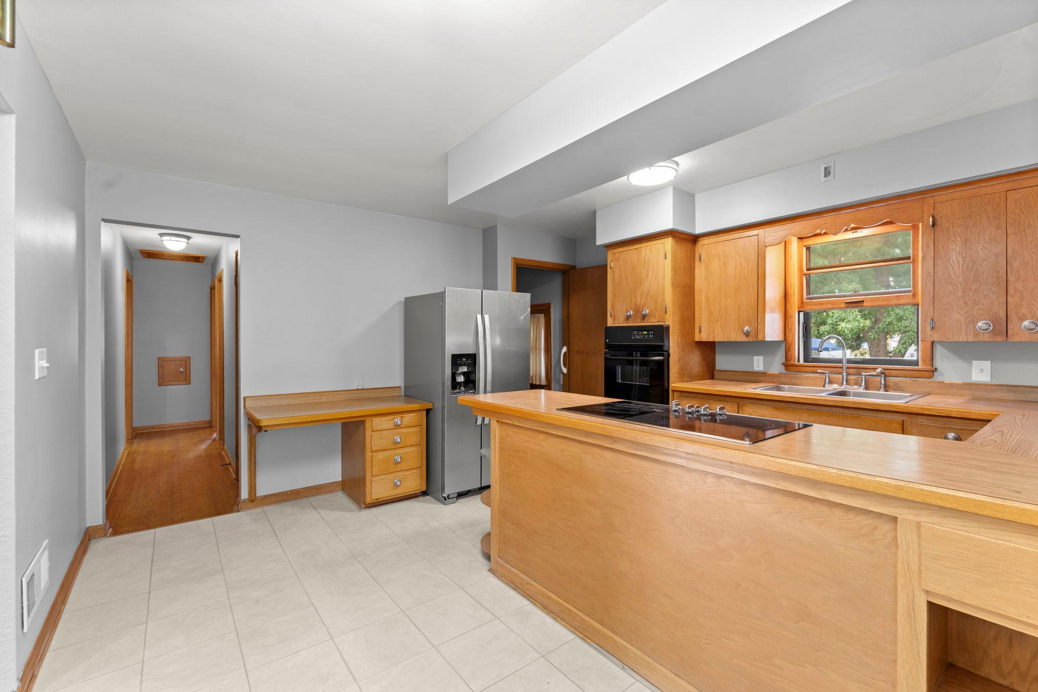 View of Residential at 238 Macarthur Street, South Saint Paul MN 55075, South Saint Paul (14 of 38) - Mike Wilen | Minnesota Team Real Estate