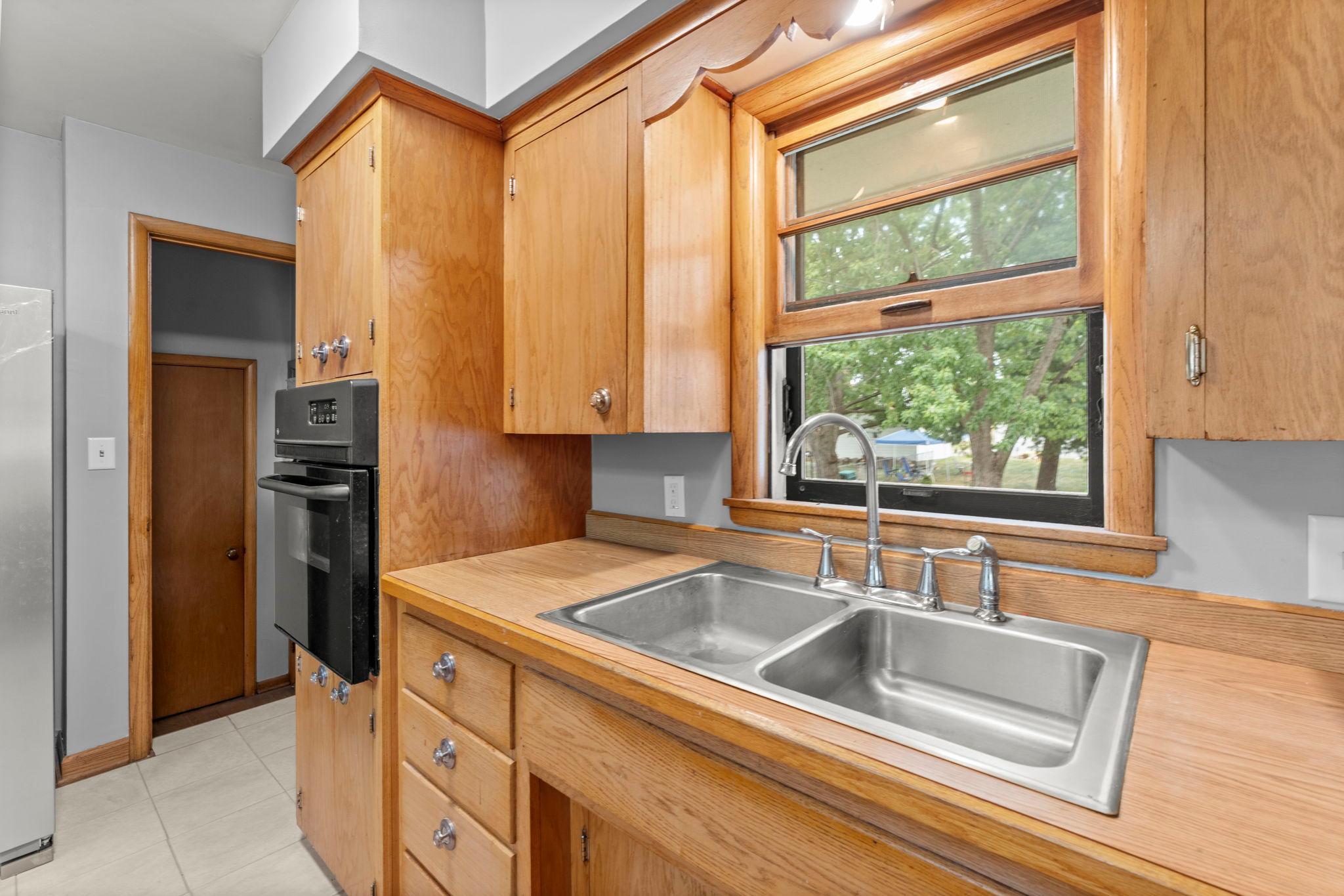View of Residential at 238 Macarthur Street, South Saint Paul MN 55075, South Saint Paul (9 of 38) - Mike Wilen | Minnesota Team Real Estate