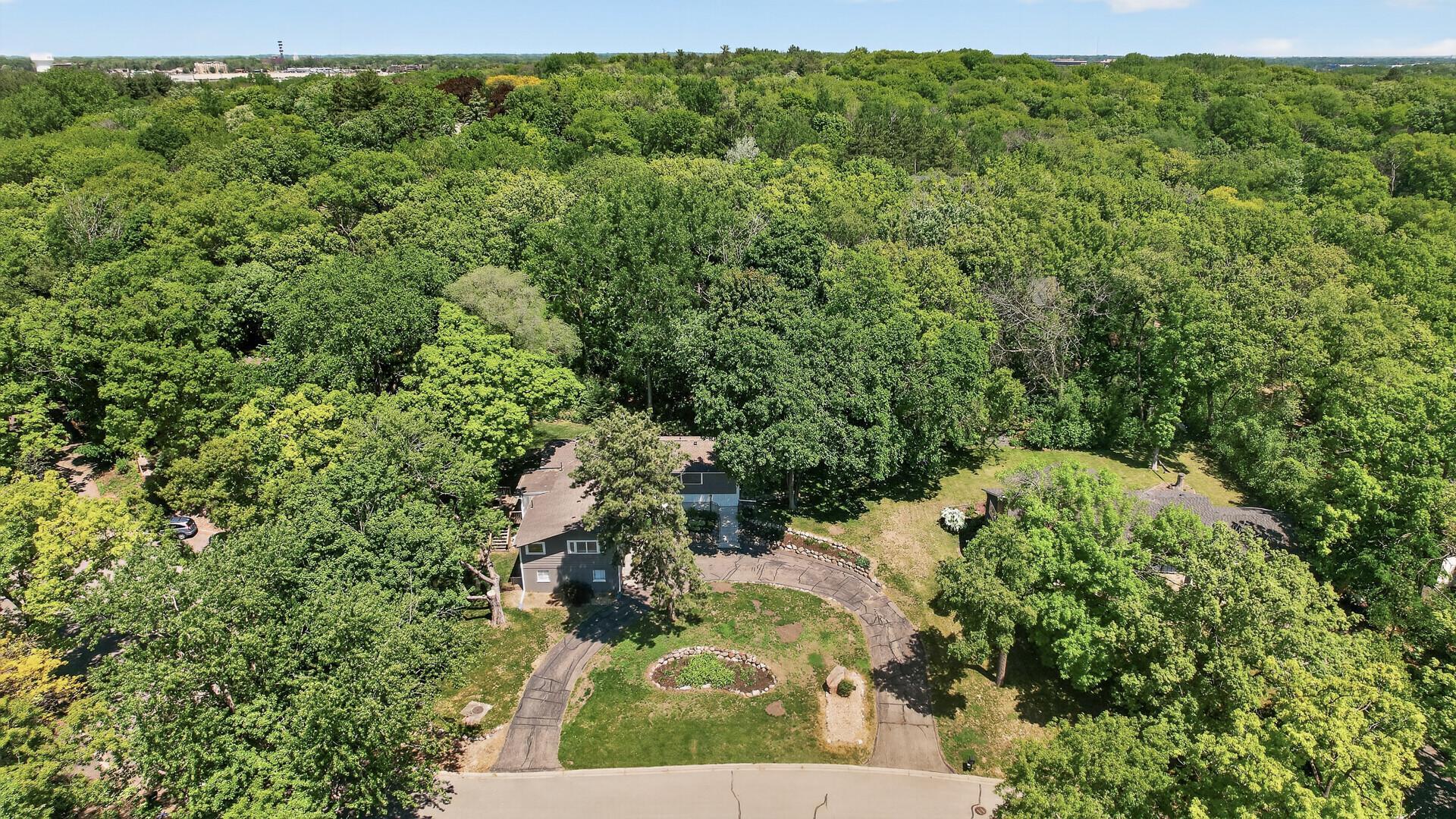 View of Residential at 12020 Mayflower Circle, Minnetonka MN 55305, Minnetonka (9 of 59) - Mike Wilen | Minnesota Team Real Estate