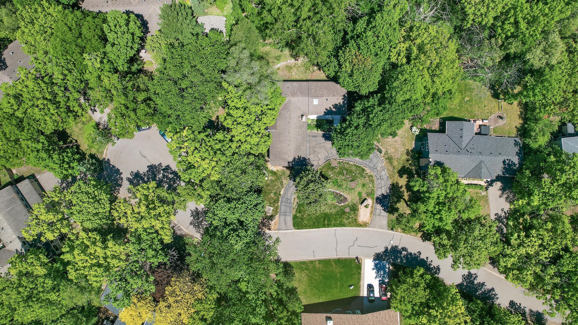 View of Residential at 12020 Mayflower Circle, Minnetonka MN 55305, Minnetonka (10 of 59) - Mike Wilen | Minnesota Team Real Estate