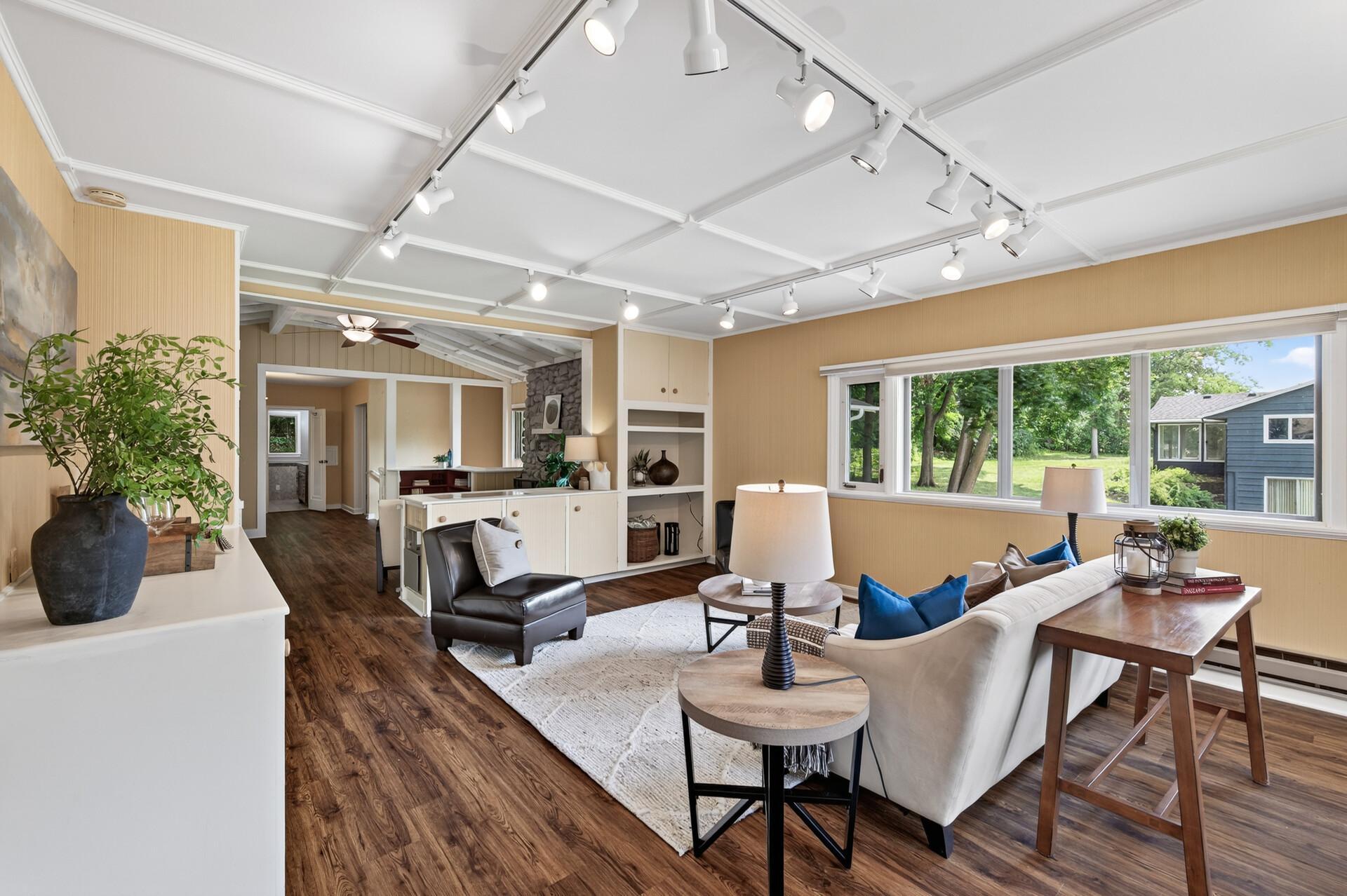View of Residential at 12020 Mayflower Circle, Minnetonka MN 55305, Minnetonka (13 of 59) - Mike Wilen | Minnesota Team Real Estate