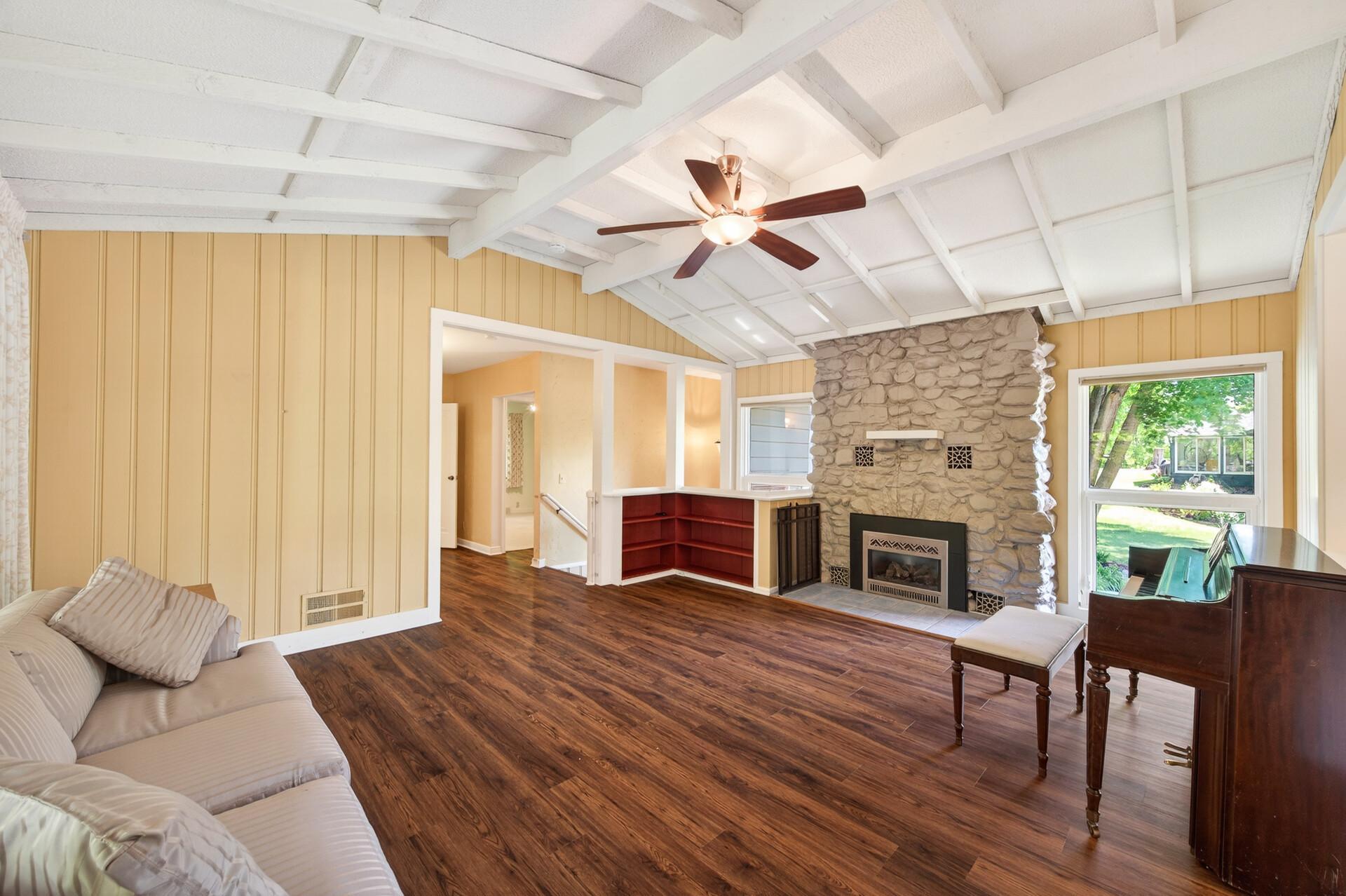 View of Residential at 12020 Mayflower Circle, Minnetonka MN 55305, Minnetonka (21 of 59) - Mike Wilen | Minnesota Team Real Estate