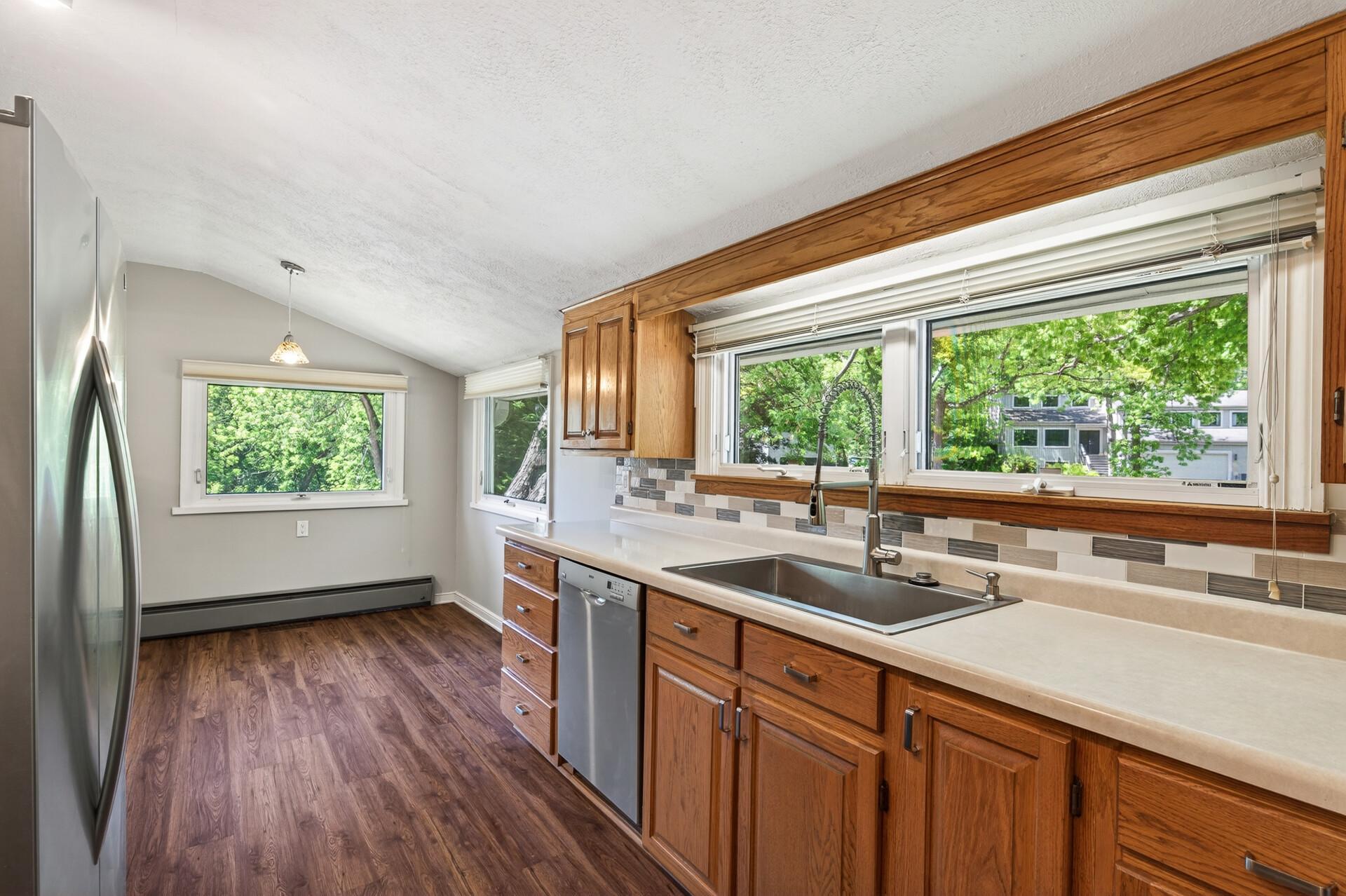 View of Residential at 12020 Mayflower Circle, Minnetonka MN 55305, Minnetonka (27 of 59) - Mike Wilen | Minnesota Team Real Estate