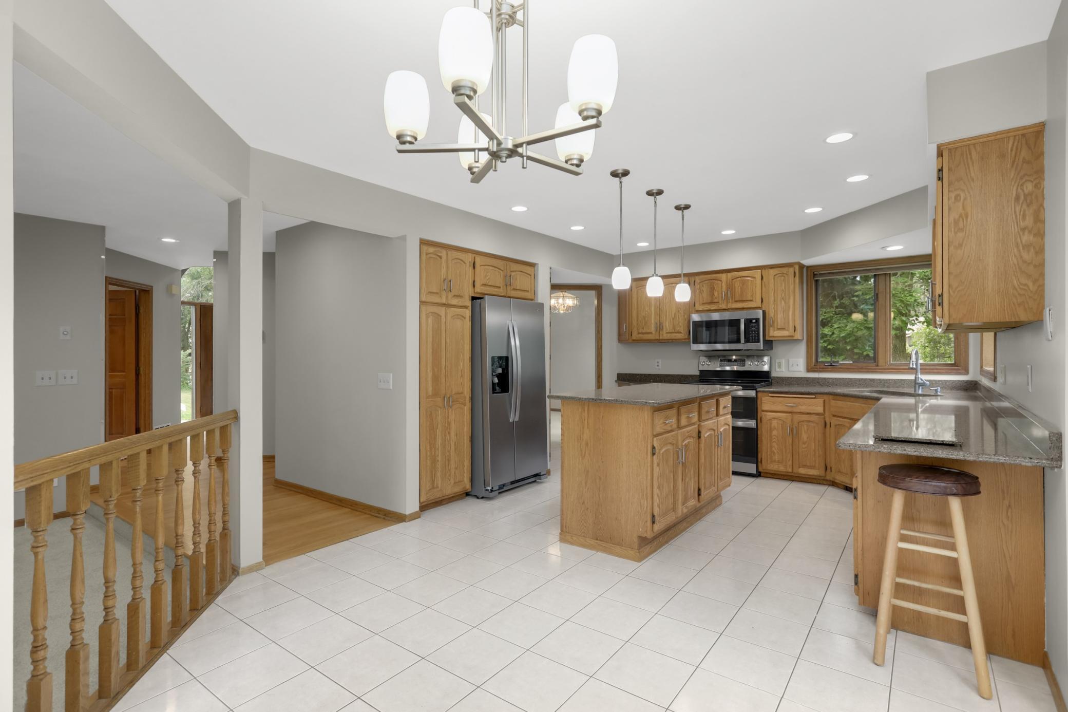 View of Residential at 1381 Interlachen Drive, Eagan MN 55123, Eagan (18 of 48) - Mike Wilen | Minnesota Team Real Estate