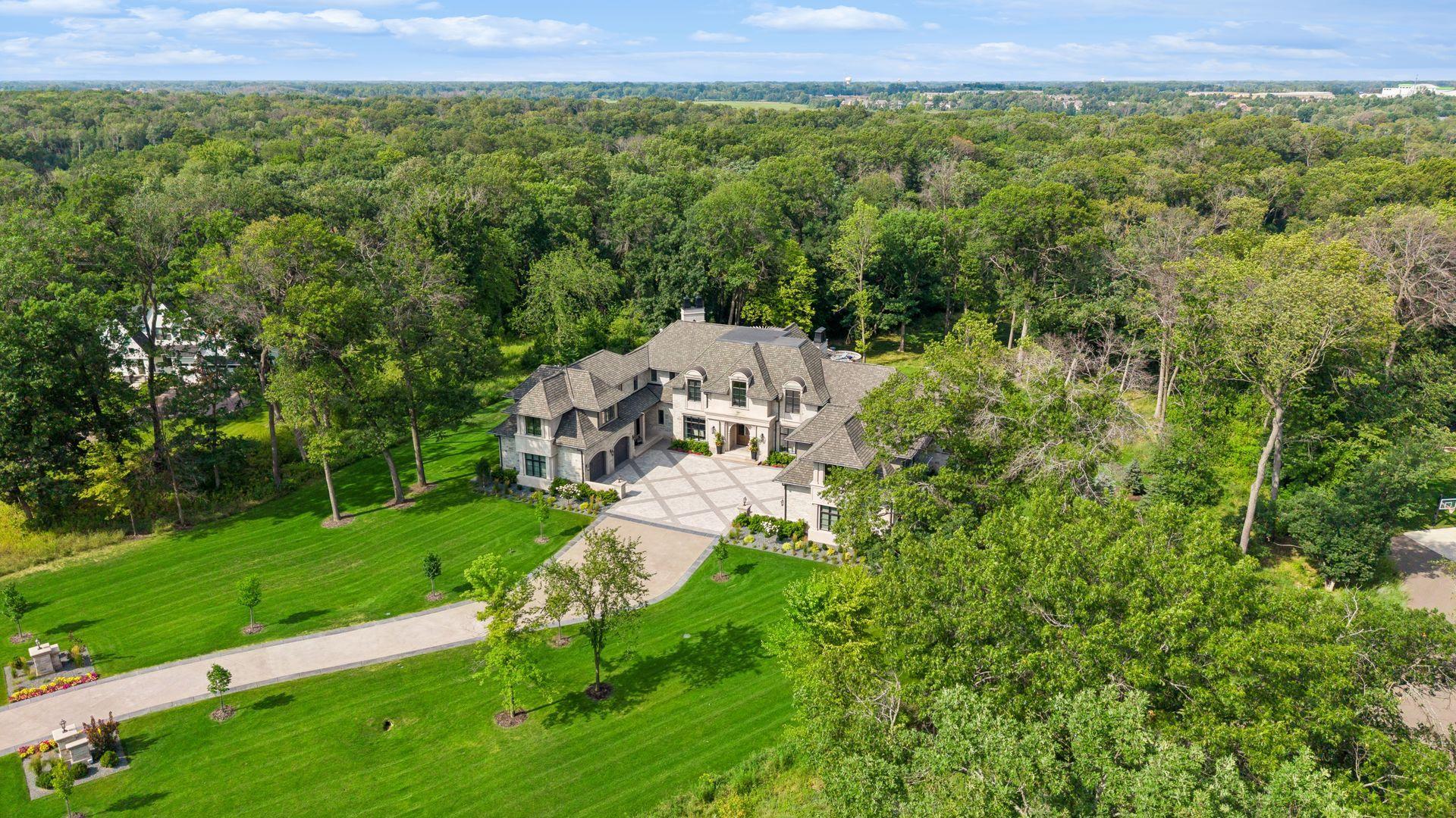 View of Residential at 14 Cherrywood Circle, North Oaks MN 55127, North Oaks (4 of 85) - Mike Wilen | Minnesota Team Real Estate