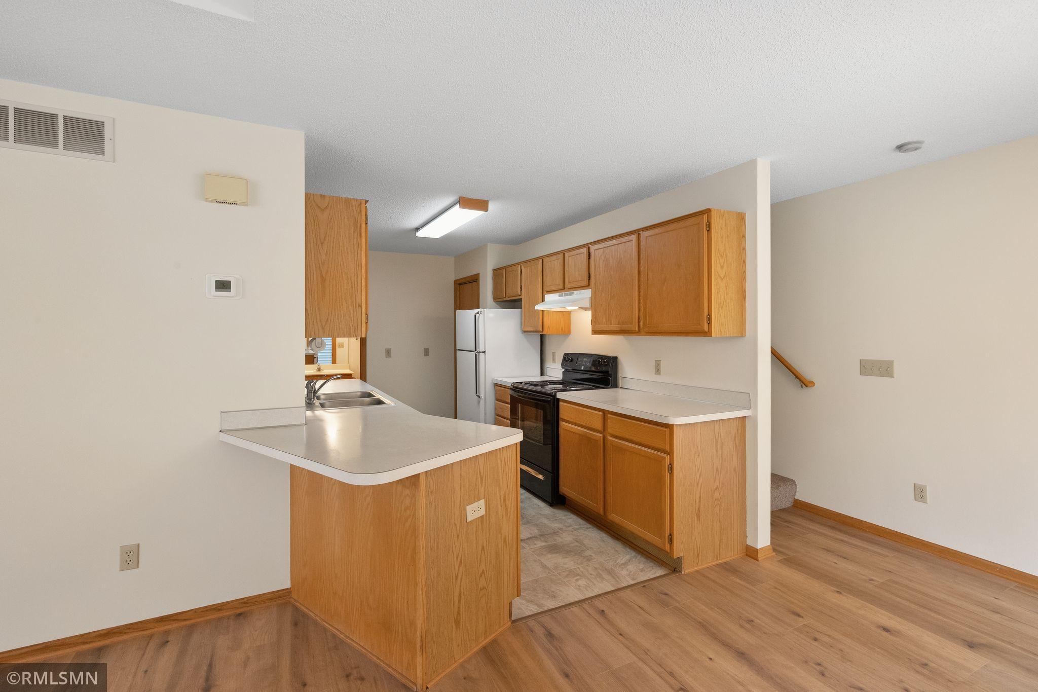 View of Residential at 4831 Helena Lane #1, Oakdale MN 55128, Oakdale (8 of 21) - Mike Wilen | Minnesota Team Real Estate