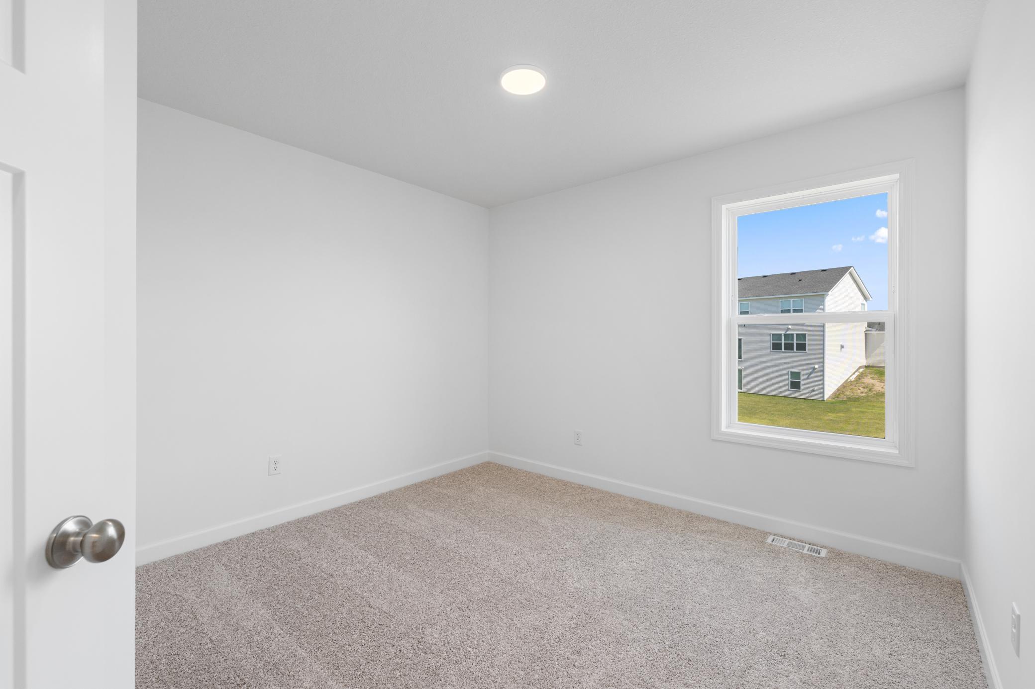 View of Residential at 5072 Windlass Drive, Woodbury MN 55129, Woodbury (17 of 27) - Mike Wilen | Minnesota Team Real Estate