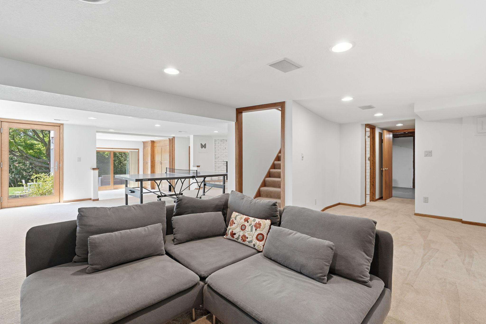 View of Residential at 29 Orme Court, Saint Paul MN 55116, Saint Paul (28 of 37) - Mike Wilen | Minnesota Team Real Estate