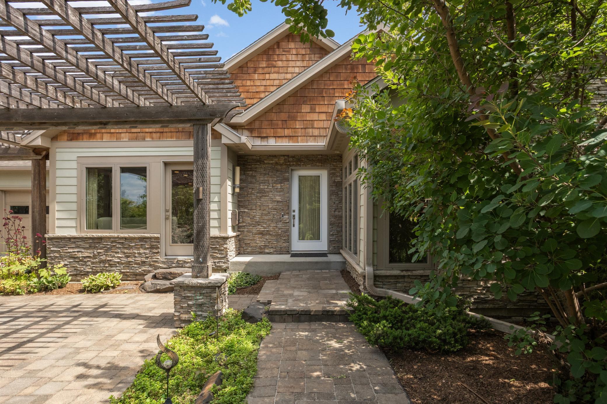View of Residential at 1616 Mississippi River Boulevard, Saint Paul MN 55116, Saint Paul (11 of 71) - Mike Wilen | Minnesota Team Real Estate