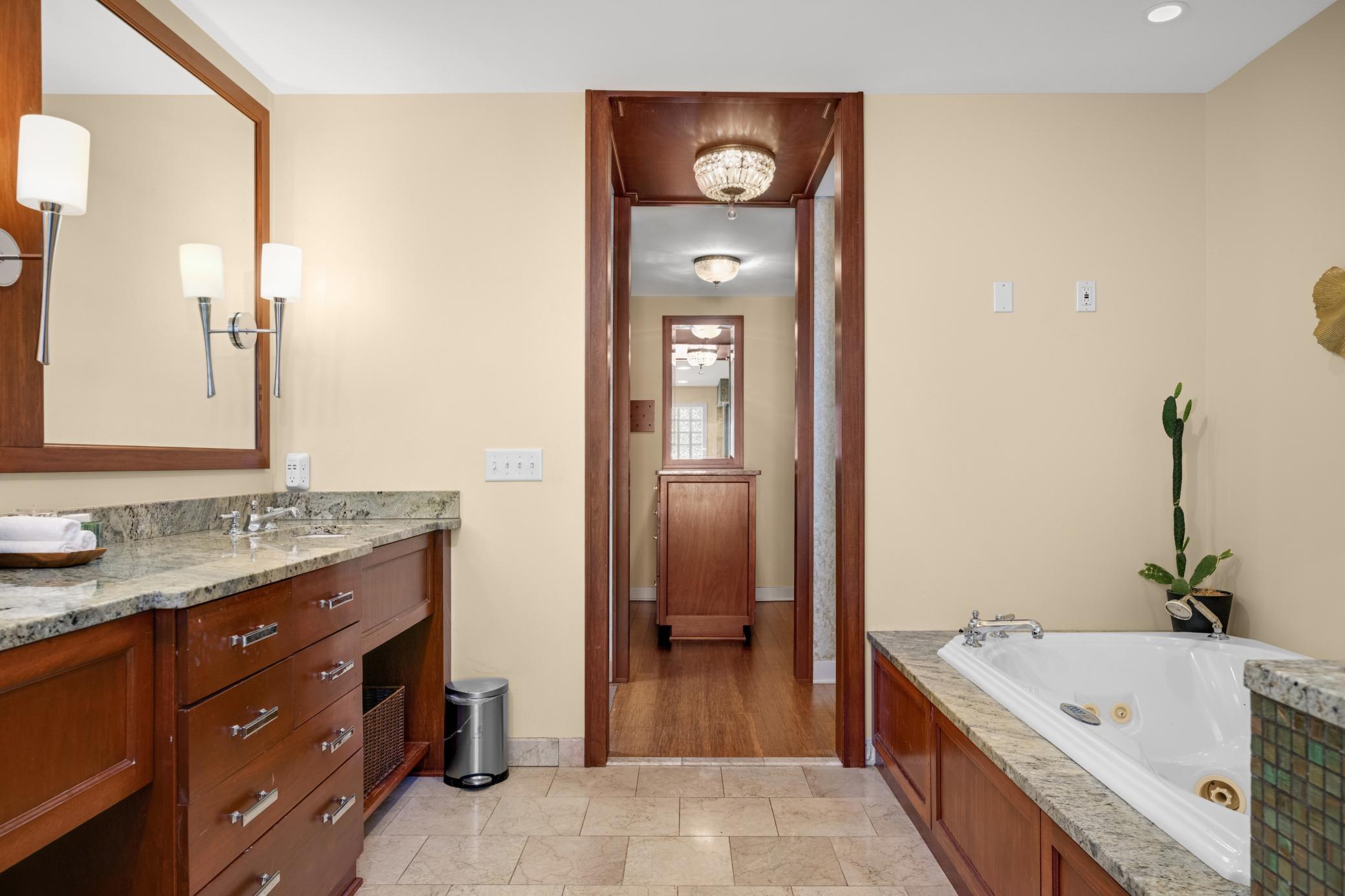 View of Residential at 1616 Mississippi River Boulevard, Saint Paul MN 55116, Saint Paul (9 of 71) - Mike Wilen | Minnesota Team Real Estate