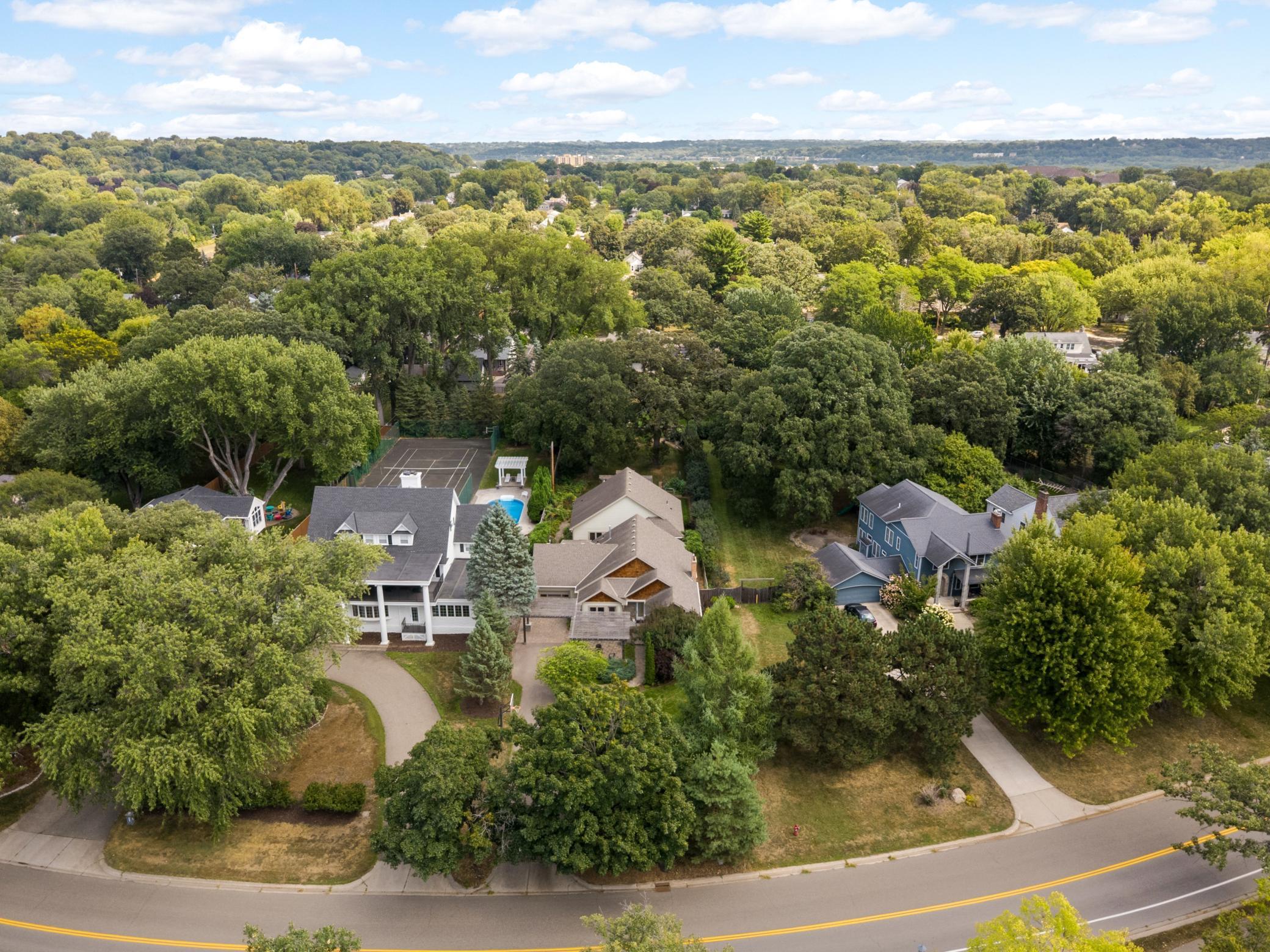 View of Residential at 1616 Mississippi River Boulevard, Saint Paul MN 55116, Saint Paul (44 of 71) - Mike Wilen | Minnesota Team Real Estate
