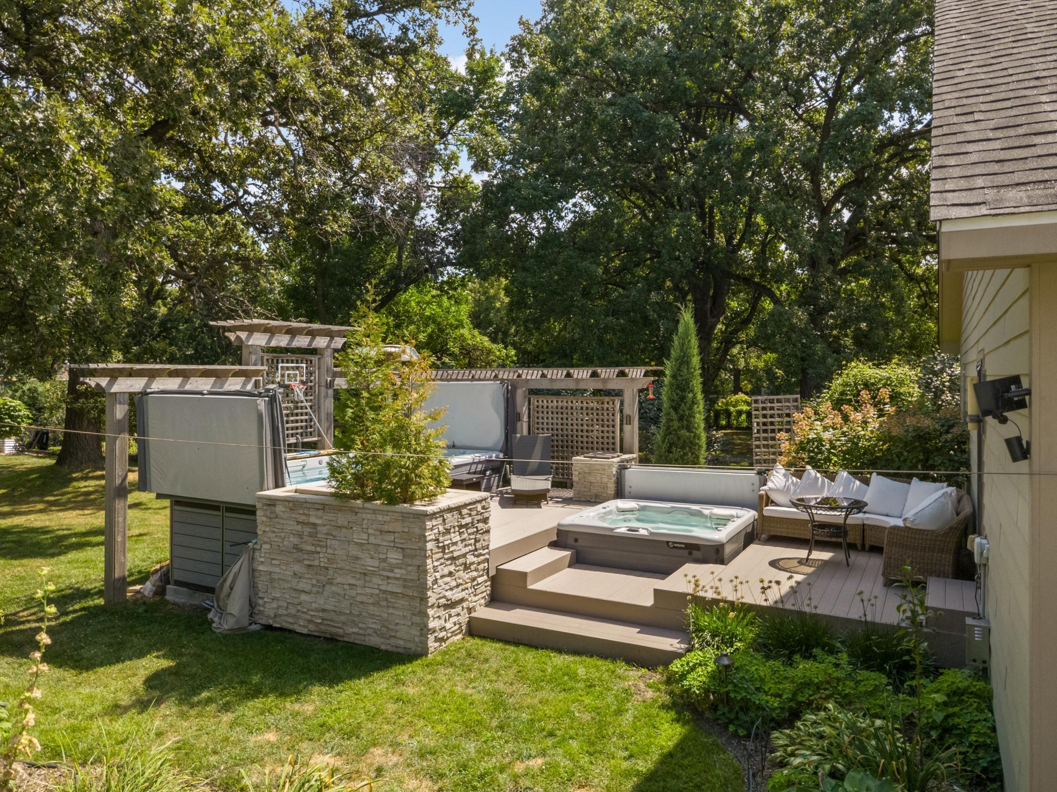 View of Residential at 1616 Mississippi River Boulevard, Saint Paul MN 55116, Saint Paul (52 of 71) - Mike Wilen | Minnesota Team Real Estate