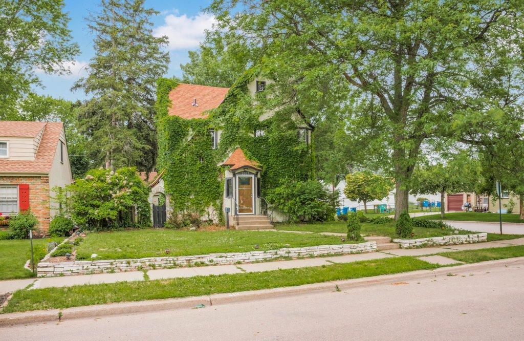 View of Residential at 2657 Zenith Avenue, Robbinsdale MN 55422, Robbinsdale - Mike Wilen | Minnesota Team Real Estate