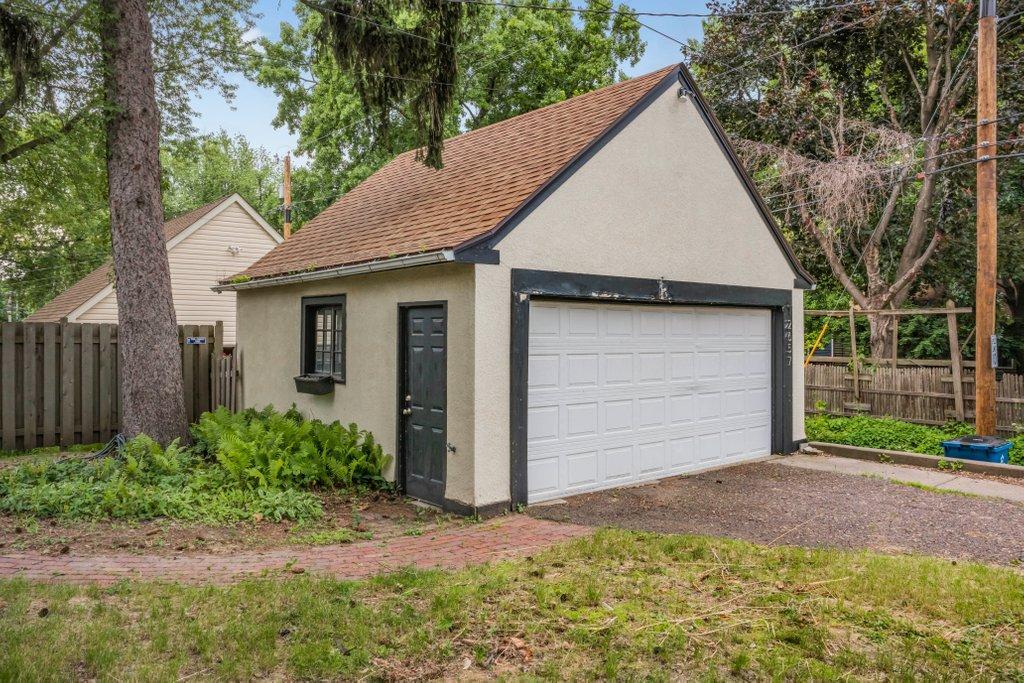 View of Residential at 2657 Zenith Avenue, Robbinsdale MN 55422, Robbinsdale (24 of 26) - Mike Wilen | Minnesota Team Real Estate