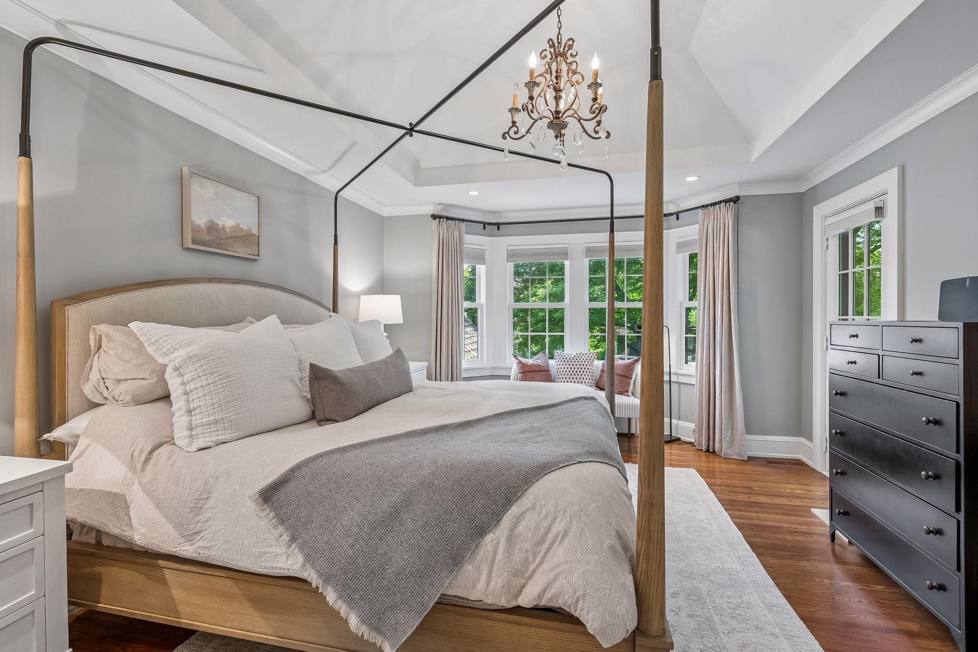 View of Residential at 4517 Wooddale Avenue, Edina MN 55424, Edina (28 of 59) - Mike Wilen | Minnesota Team Real Estate