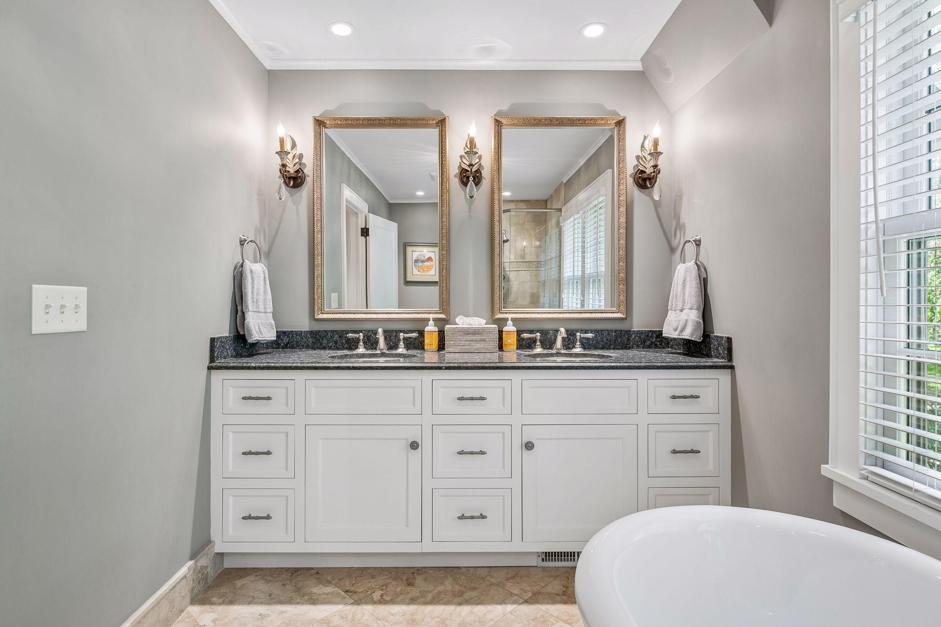 View of Residential at 4517 Wooddale Avenue, Edina MN 55424, Edina (32 of 59) - Mike Wilen | Minnesota Team Real Estate