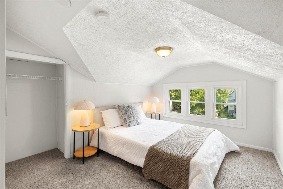 View of Residential at 2606 Hayes Street, Minneapolis MN 55418, Minneapolis (24 of 30) - Mike Wilen | Minnesota Team Real Estate