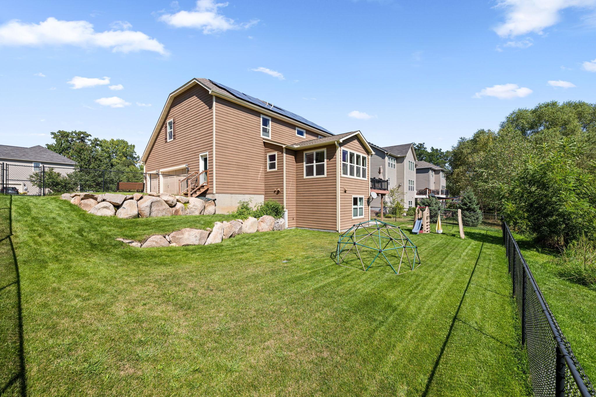 View of Residential at 1192 Maple Lane, Roseville MN 55113, Roseville (39 of 43) - Mike Wilen | Minnesota Team Real Estate