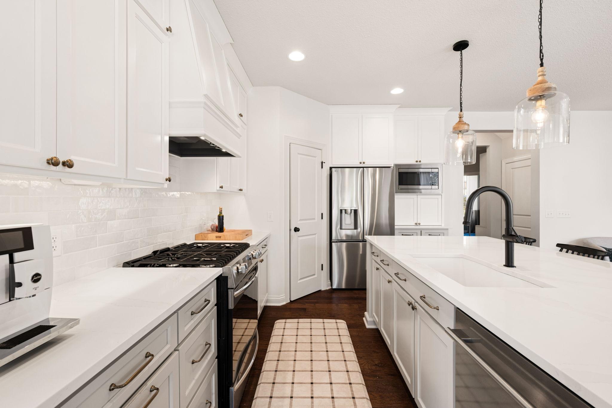 View of Residential at 1192 Maple Lane, Roseville MN 55113, Roseville (5 of 43) - Mike Wilen | Minnesota Team Real Estate