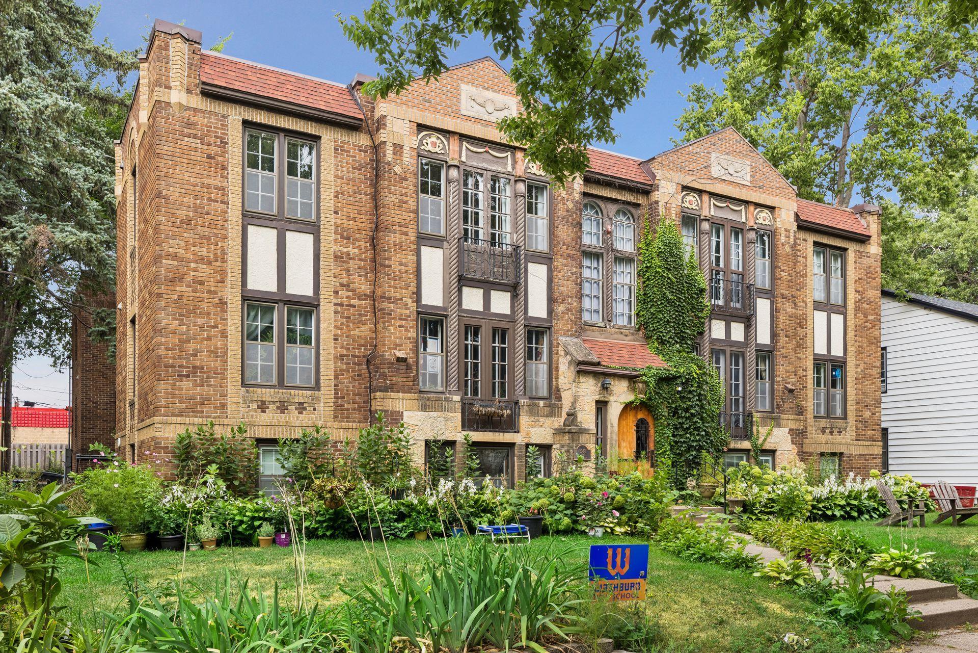 View of Residential at 3948 1st Avenue #201, Minneapolis MN 55409, Minneapolis (3 of 24) - Mike Wilen | Minnesota Team Real Estate