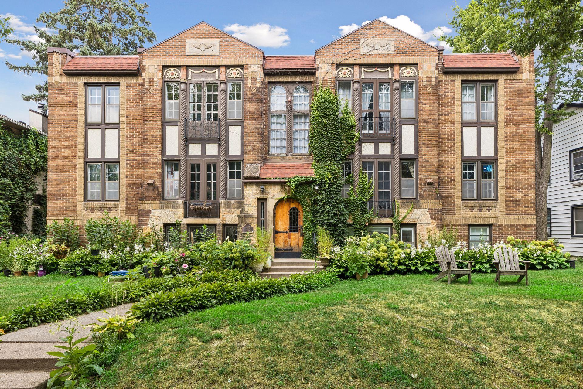 View of Residential at 3948 1st Avenue #201, Minneapolis MN 55409, Minneapolis (2 of 24) - Mike Wilen | Minnesota Team Real Estate